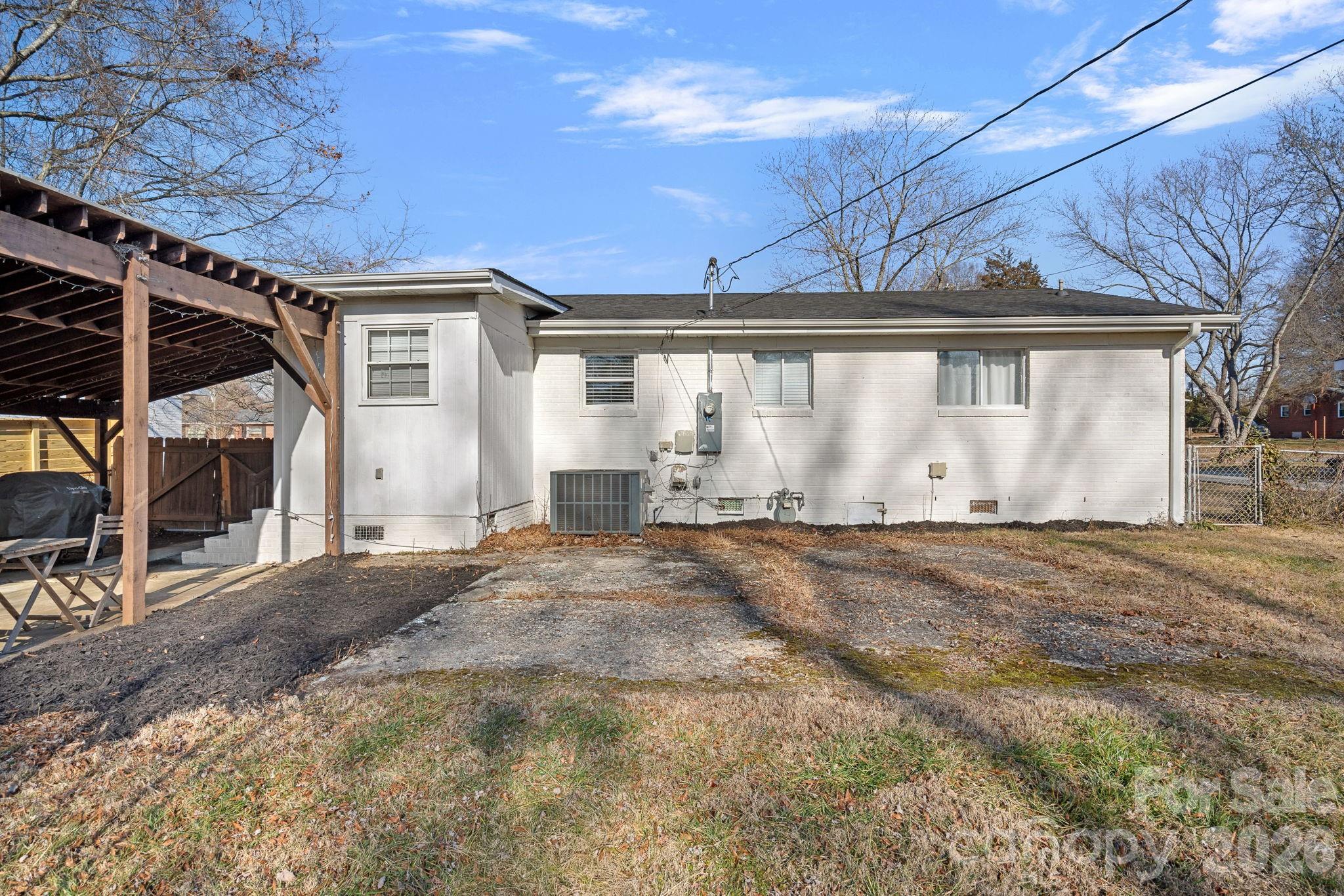4314 Oak Forest Drive Property Photo 15