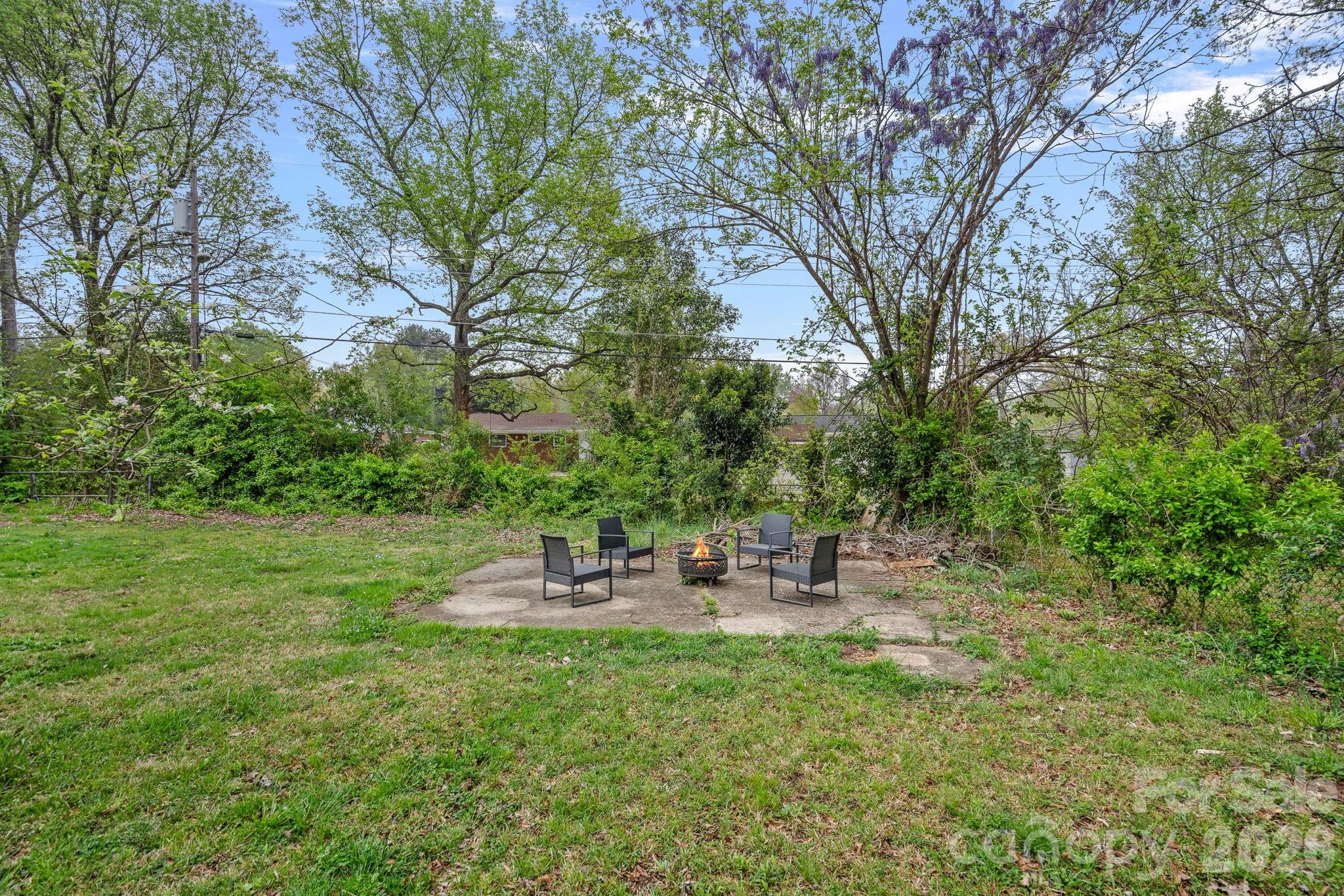 4314 Oak Forest Drive Property Photo 19