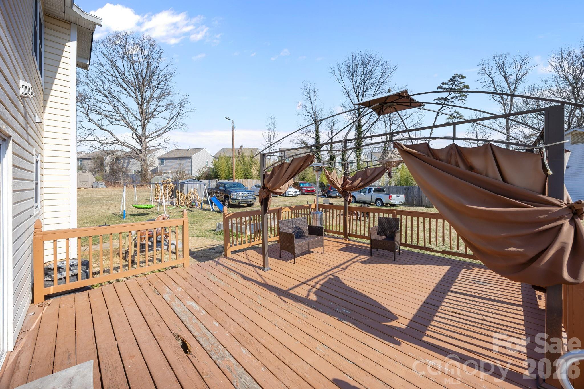 5400 Barnview Court Property Photo 11