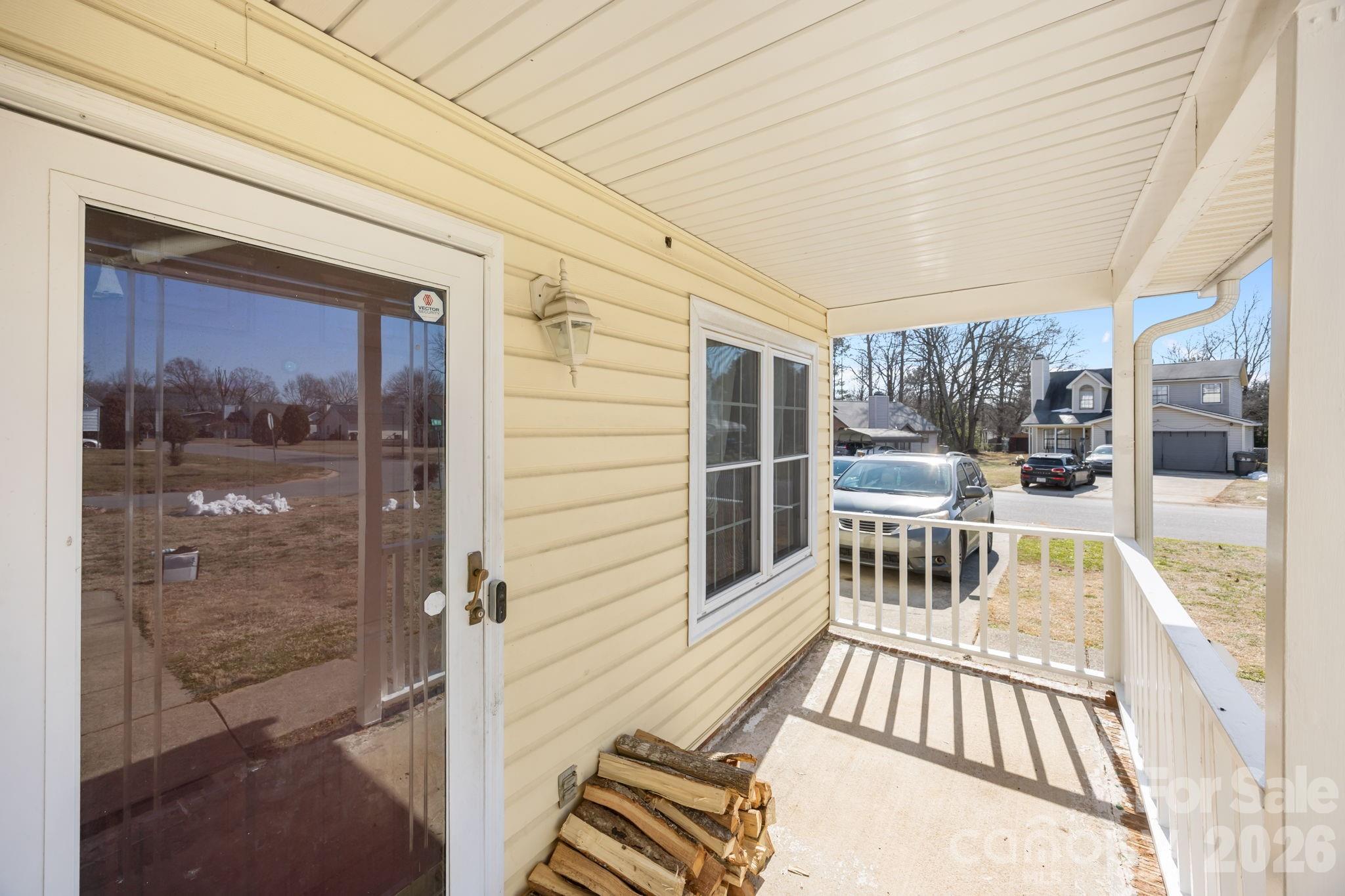 5400 Barnview Court Property Photo 14