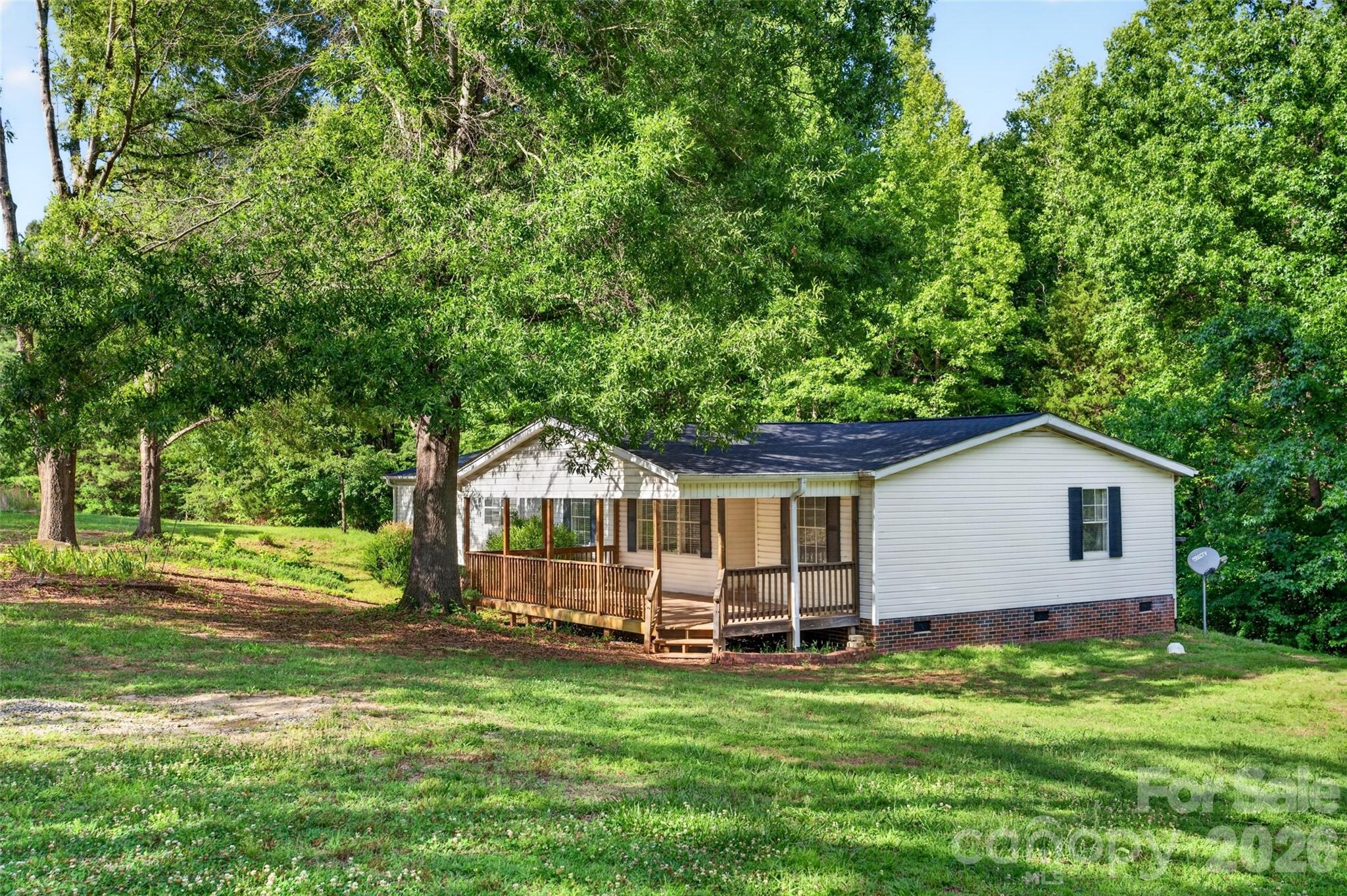 388 Chinquapin Lane Property Photo 1