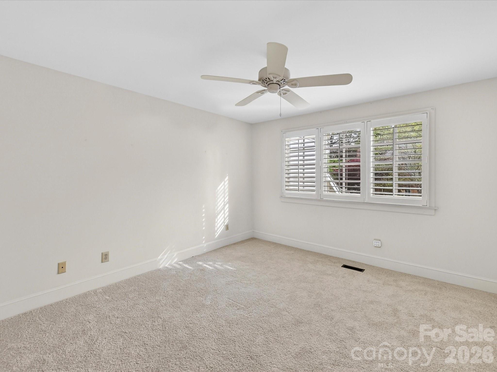 1847 Meadowood Lane Property Photo 26