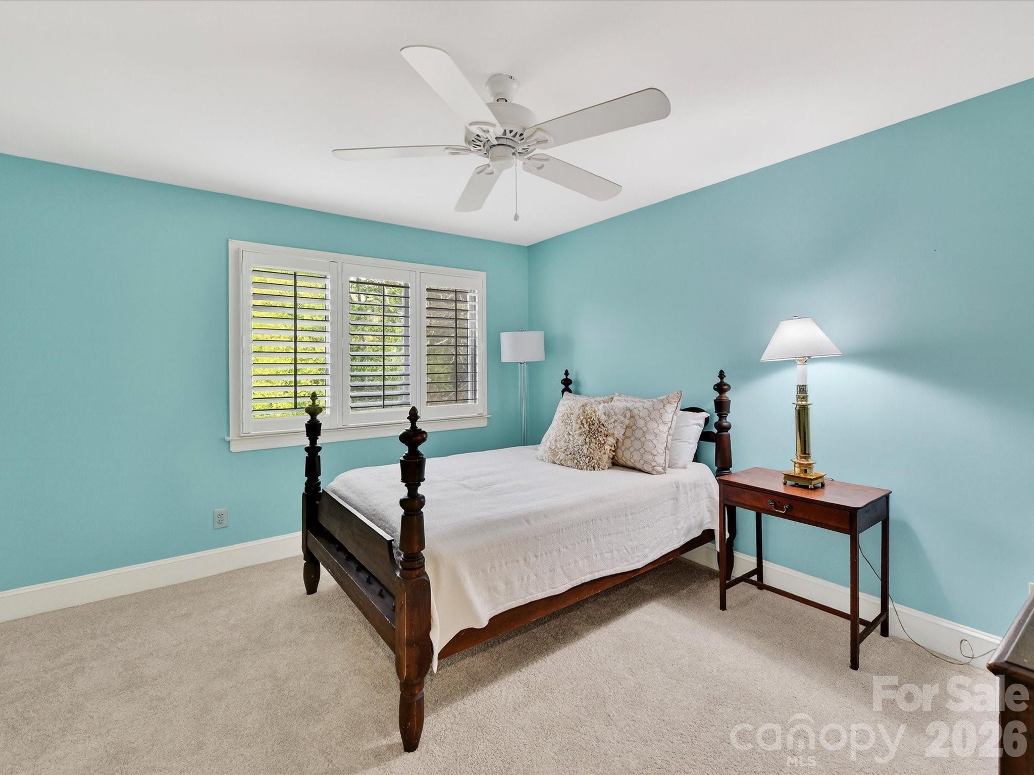 1847 Meadowood Lane Property Photo 28