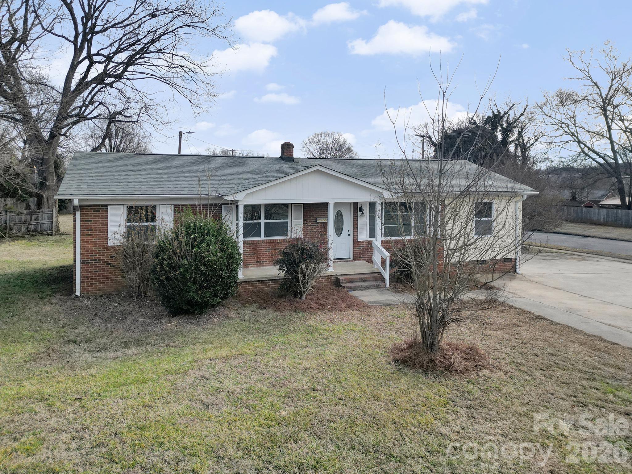 328 Old Concord Road Property Photo 13