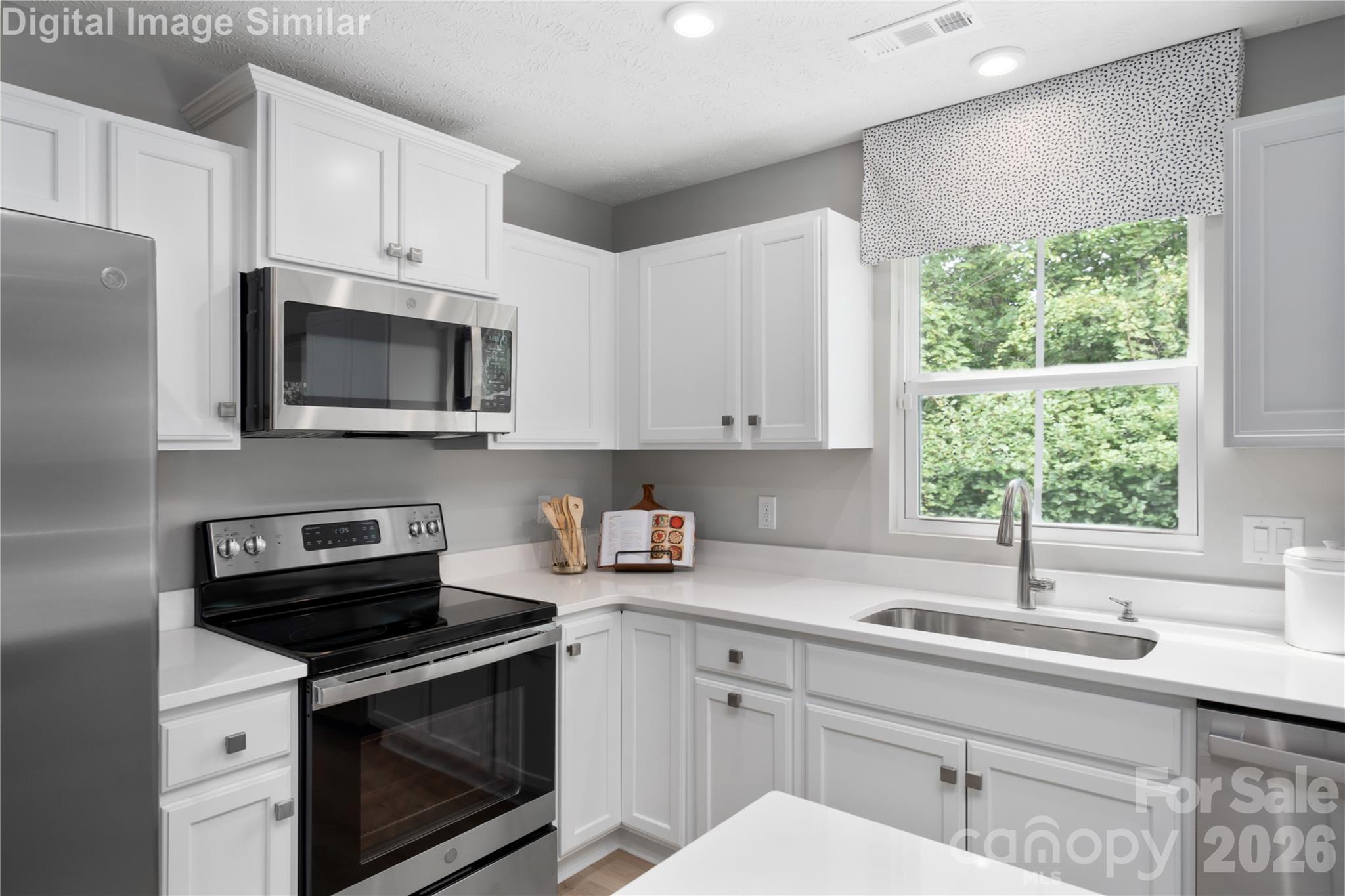 3287 Eller Drive Extension Property Photo 2