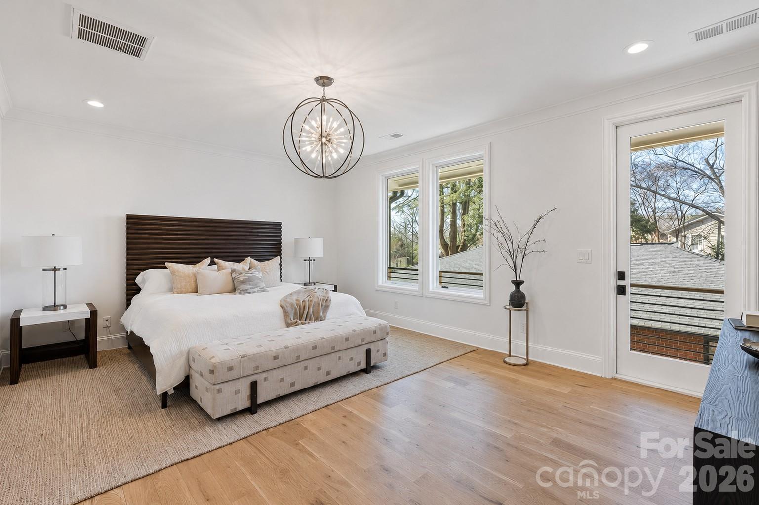2117 Lombardy Circle Property Photo 8