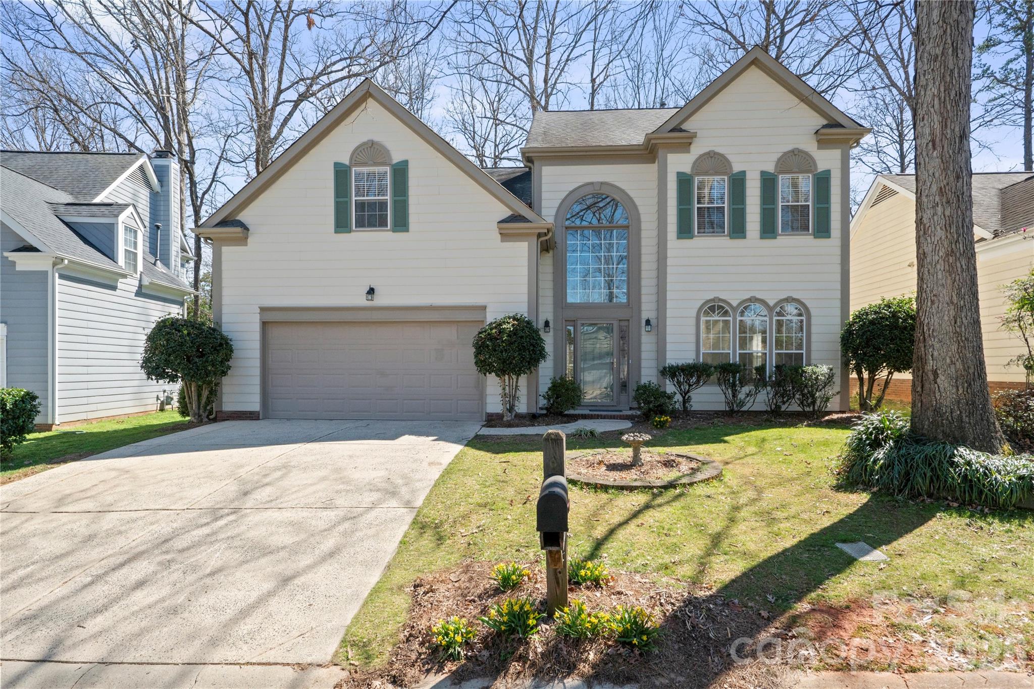 6107 Park Hill Road Property Photo 1