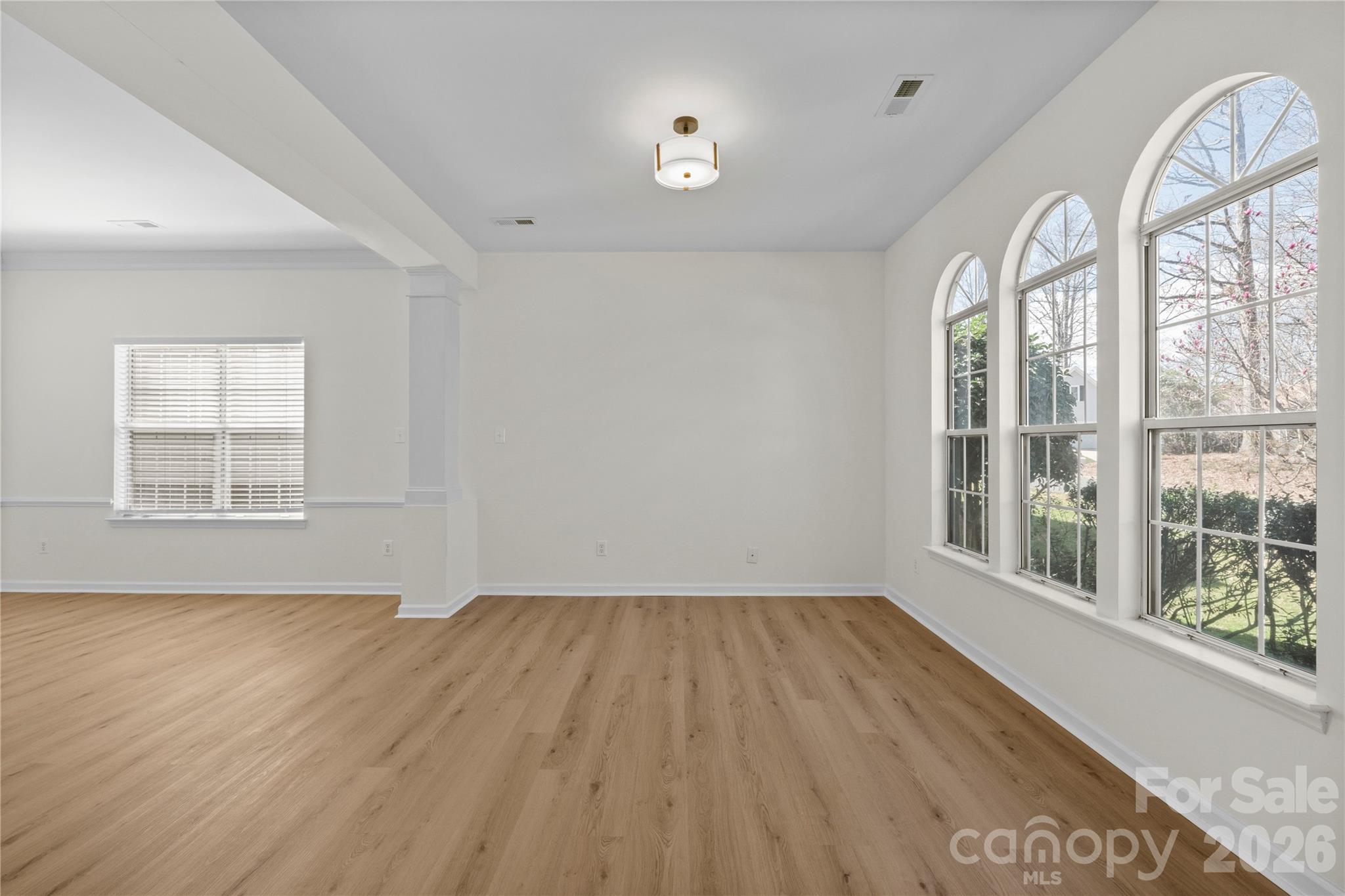 6107 Park Hill Road Property Photo 3
