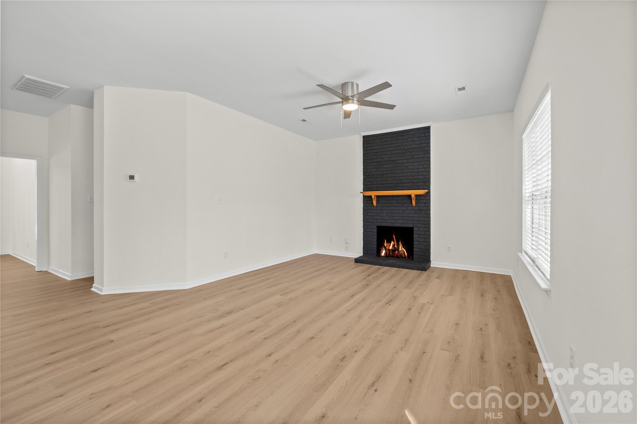 6107 Park Hill Road Property Photo 11
