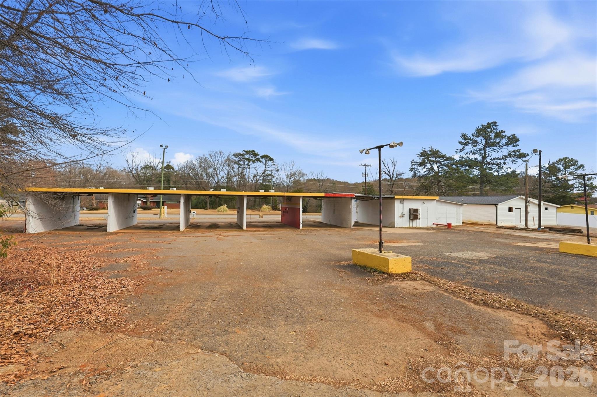 313 Beatty Drive Property Photo 4