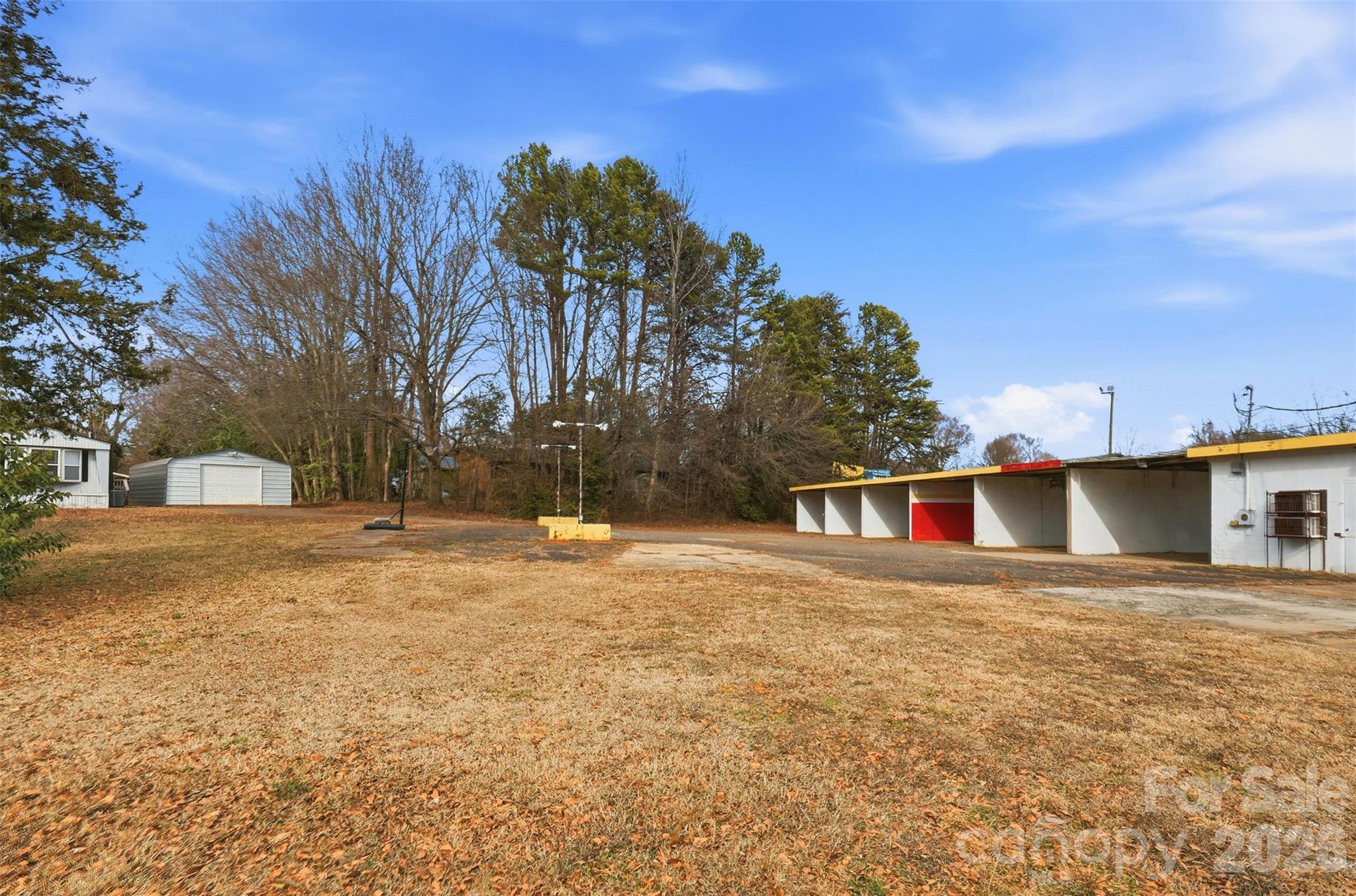 313 Beatty Drive Property Photo 6
