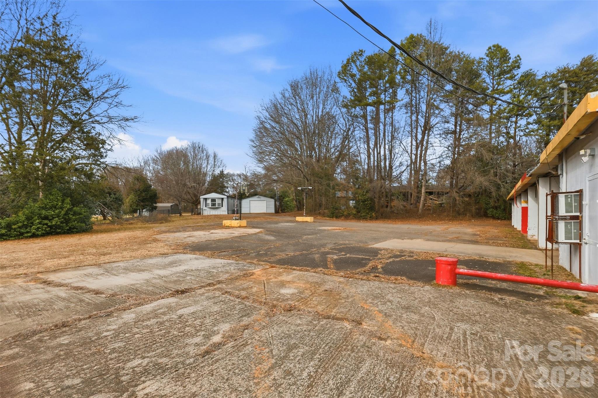 313 Beatty Drive Property Photo 8