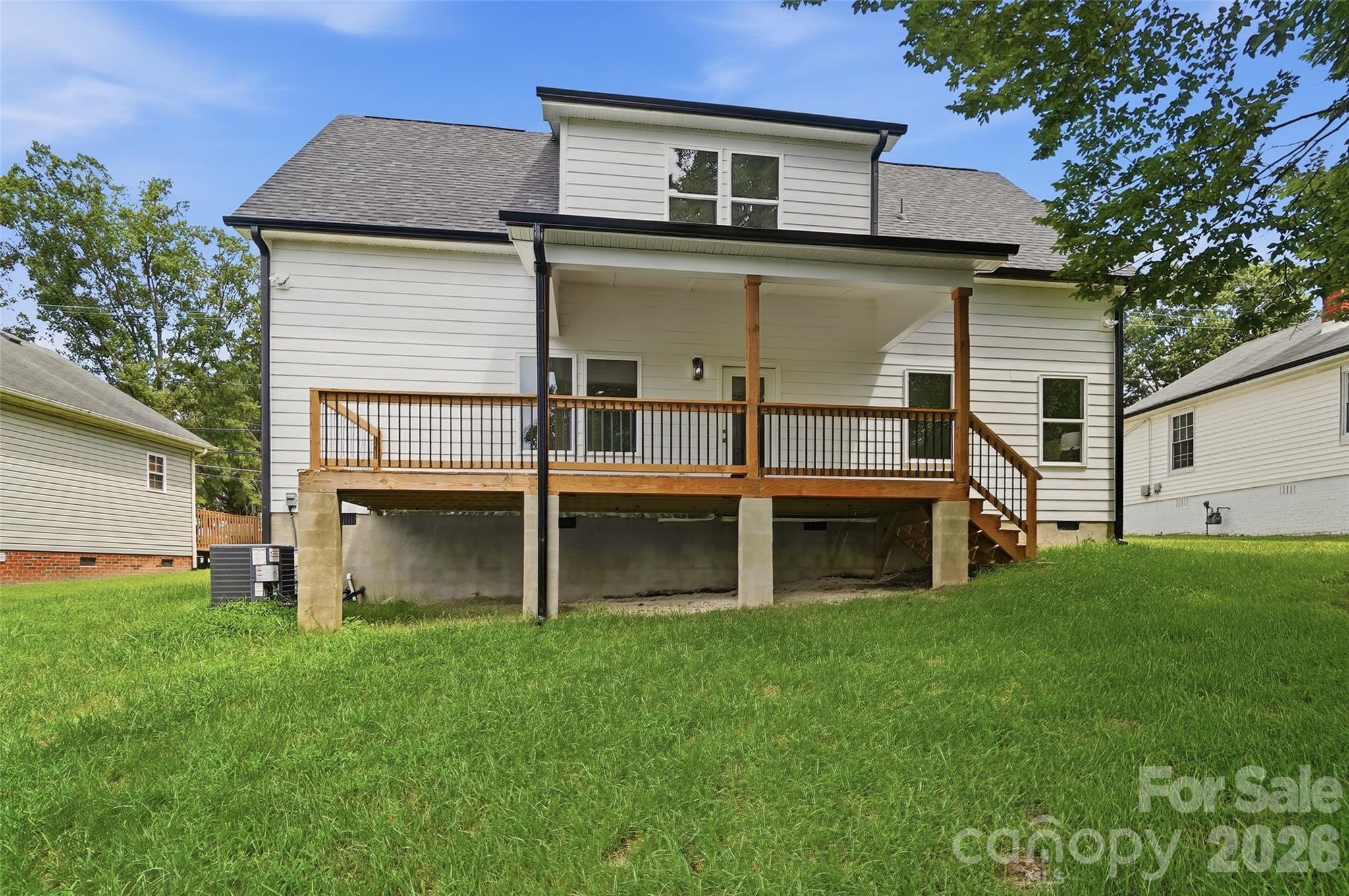 917 Bethpage Road Property Photo 38