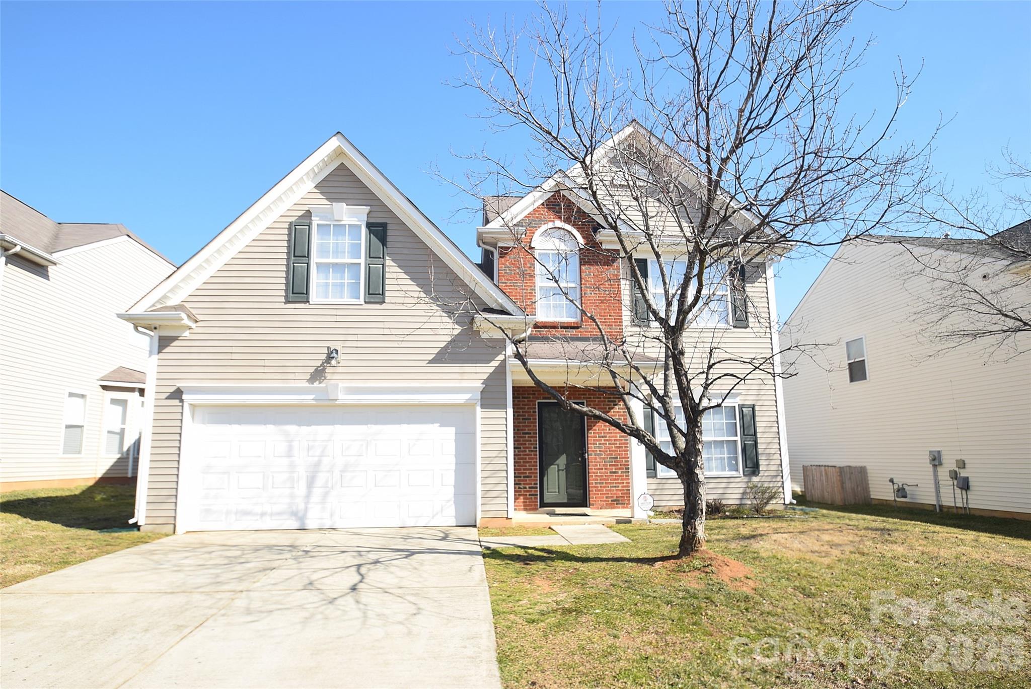 608 Wrayhill Drive Property Photo 3