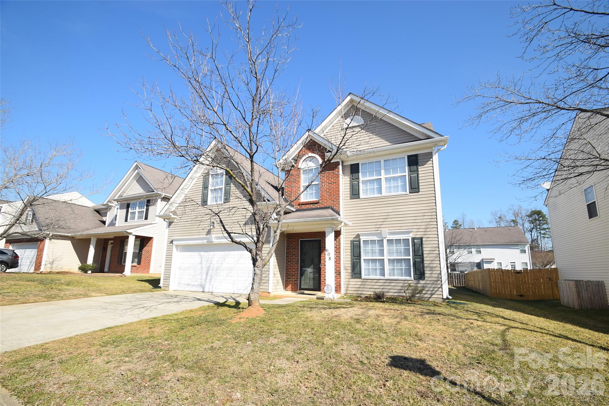 608 Wrayhill Drive Property Photo 4