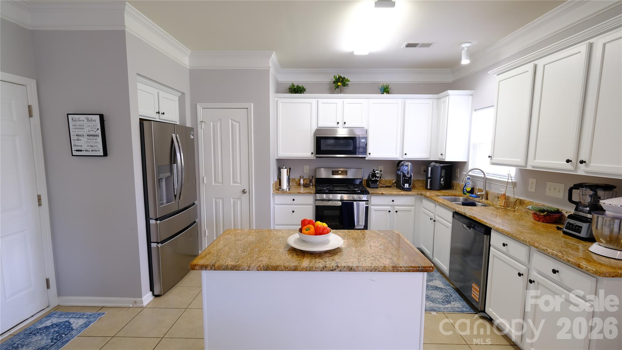 608 Wrayhill Drive Property Photo 14