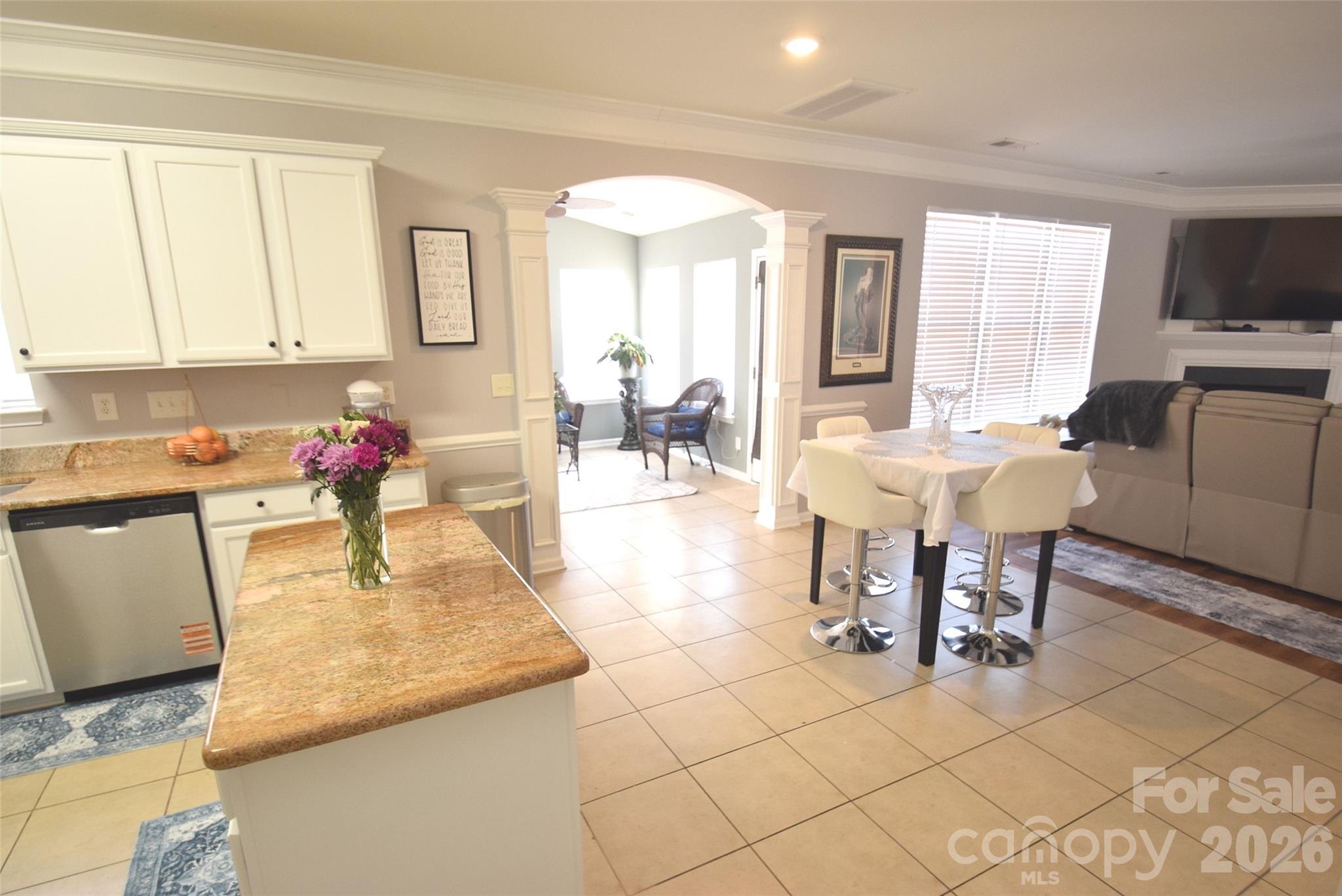 608 Wrayhill Drive Property Photo 15