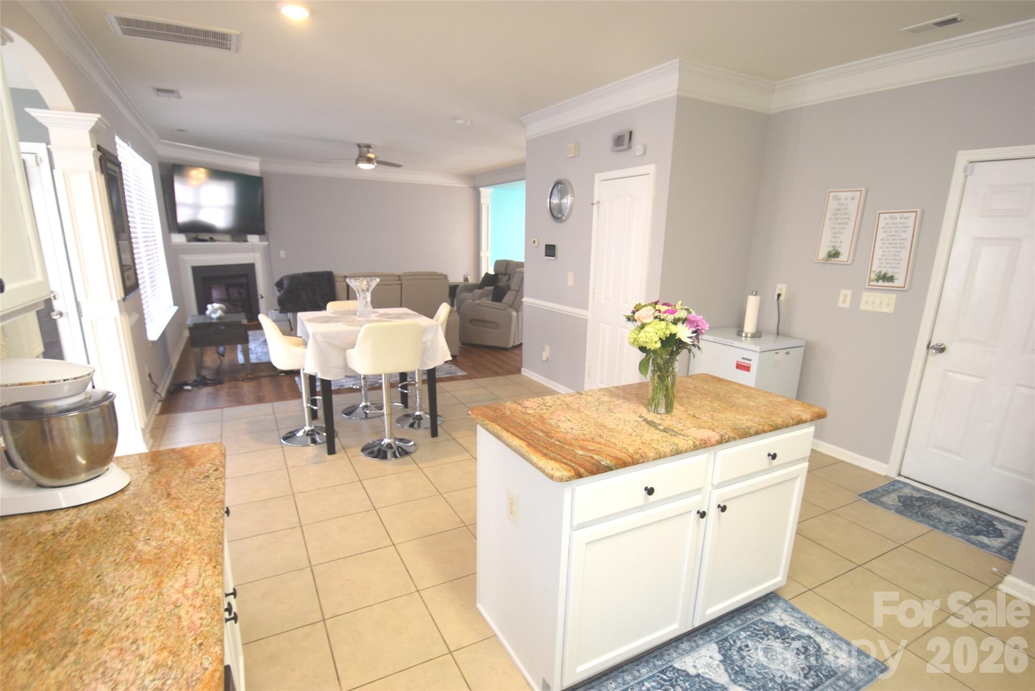 608 Wrayhill Drive Property Photo 16