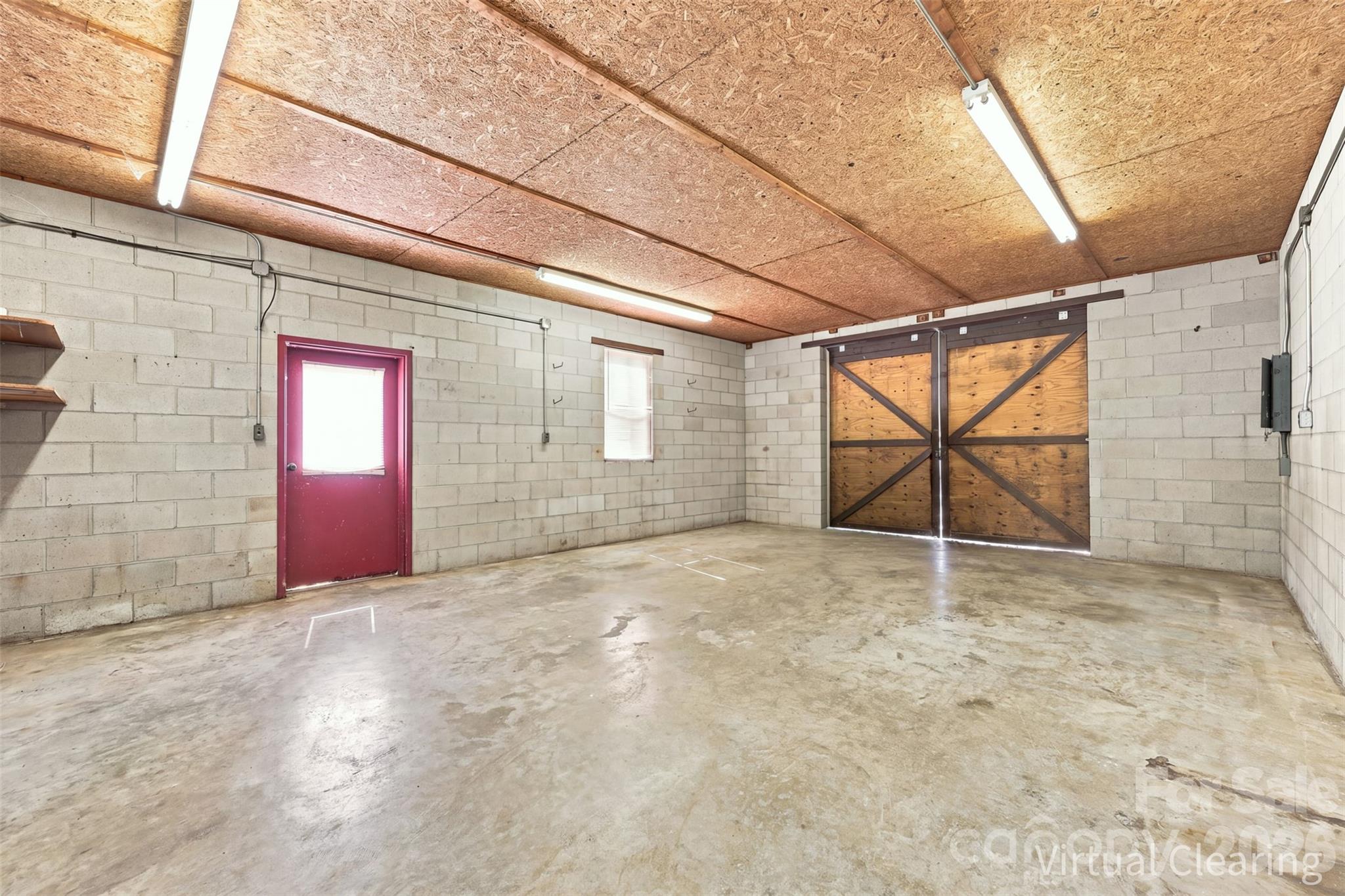 728 Center Road Property Photo 25
