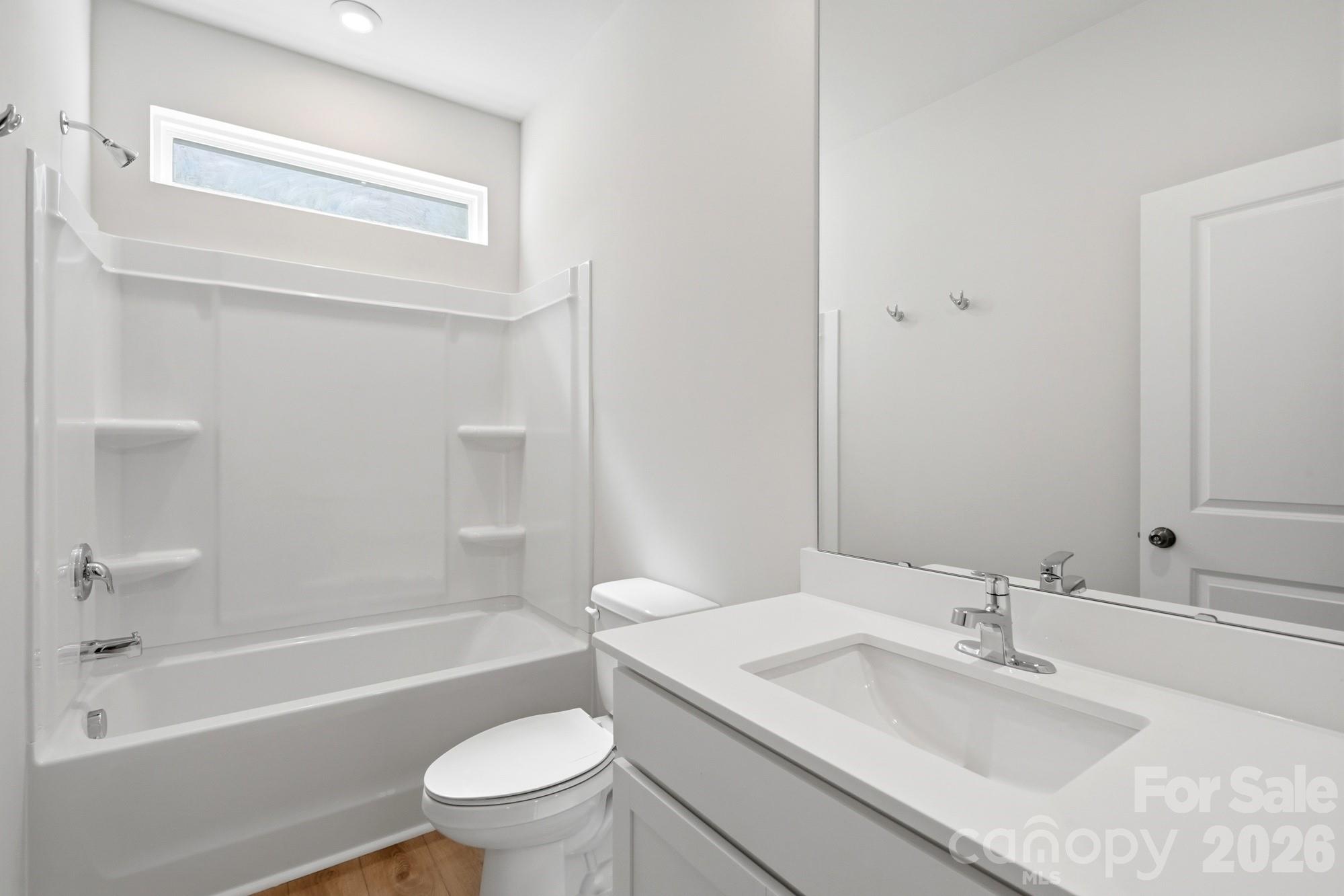 2730 Phoenix Court Property Photo 11