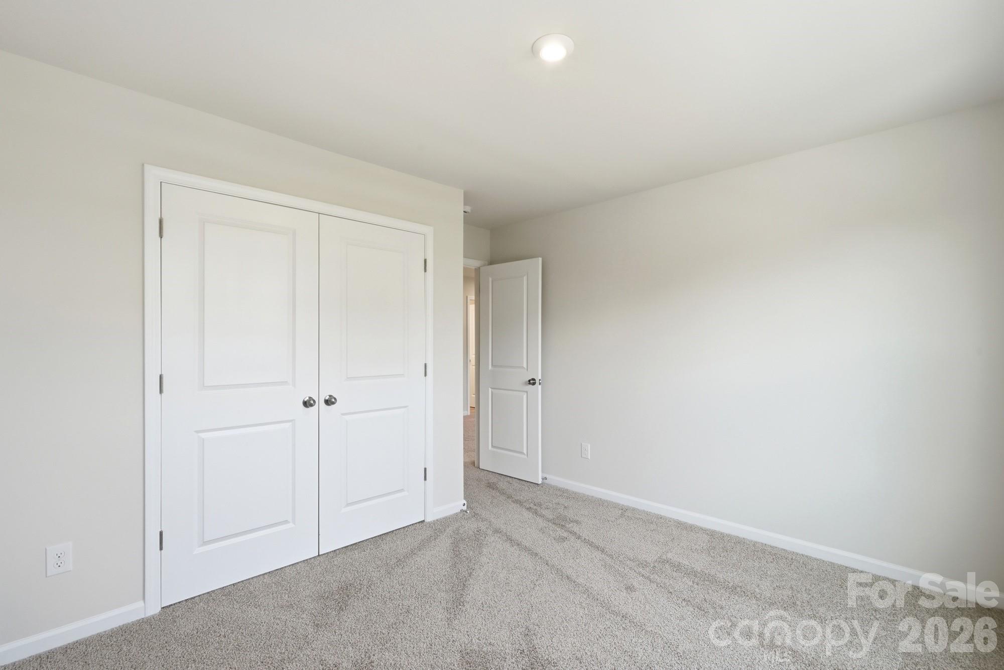 2730 Phoenix Court Property Photo 34