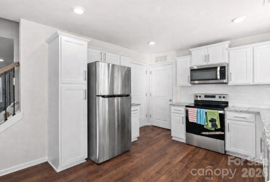42 Benedict Lane Property Photo 6