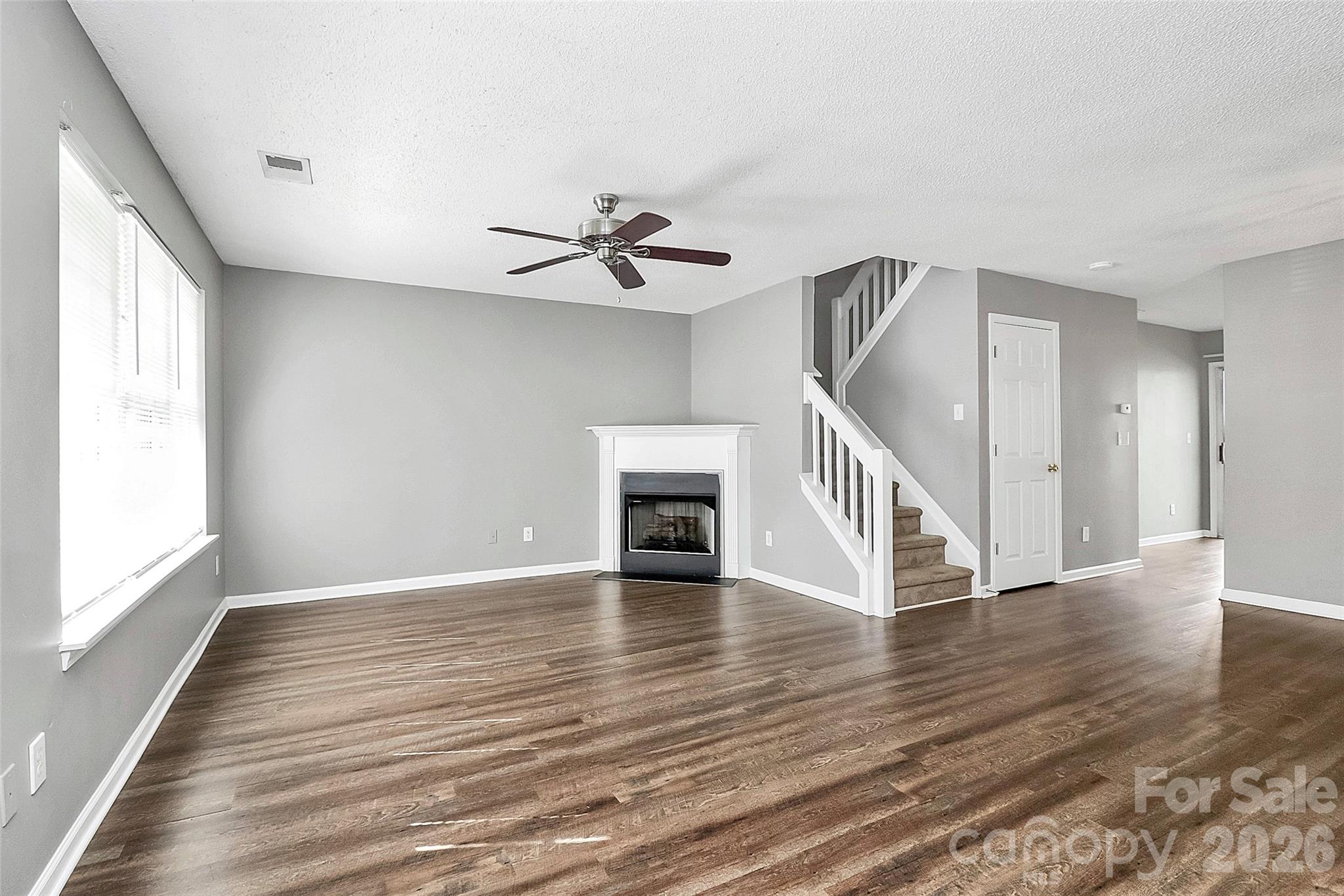 10739 Holly Ridge Boulevard Property Photo 3