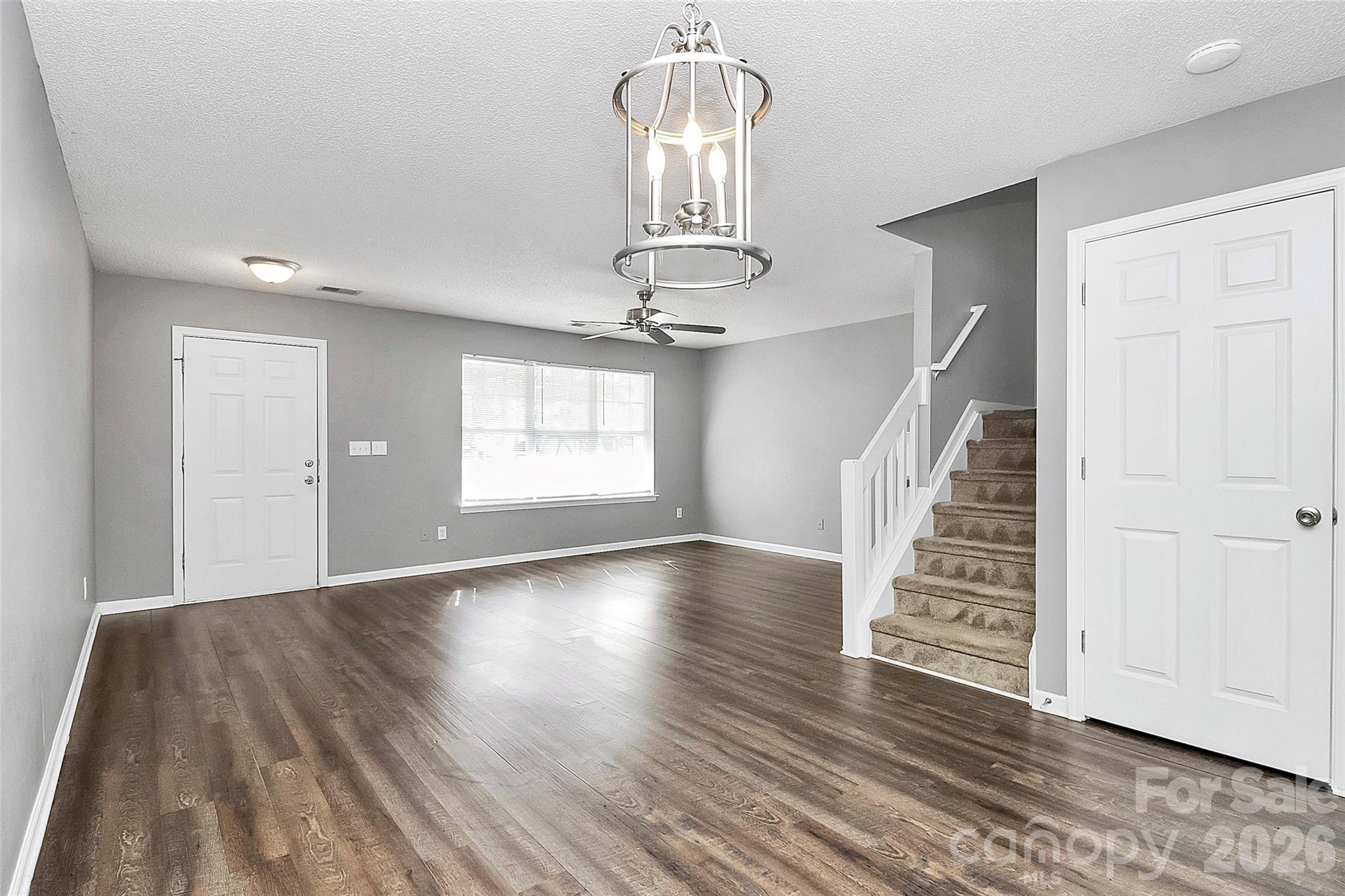 10739 Holly Ridge Boulevard Property Photo 7