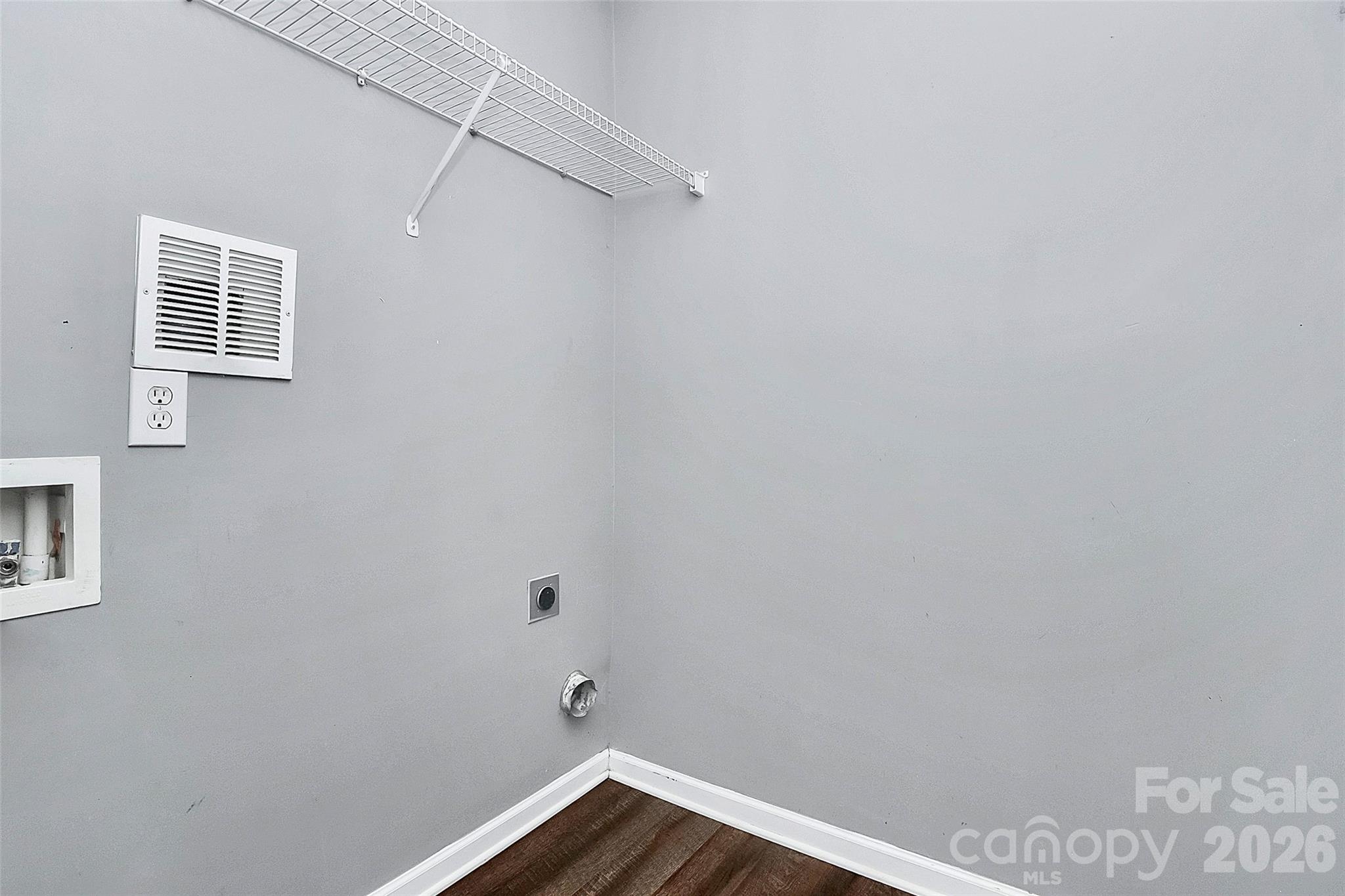 10739 Holly Ridge Boulevard Property Photo 10