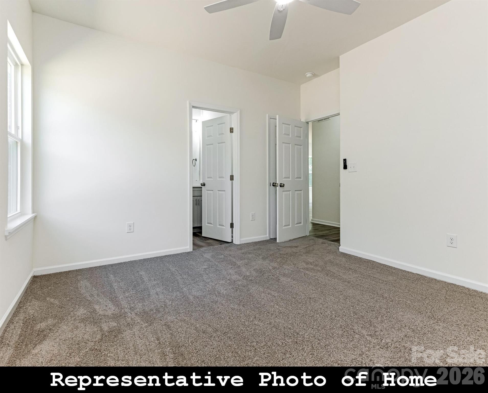 962 S Hoskins Road Property Photo 13