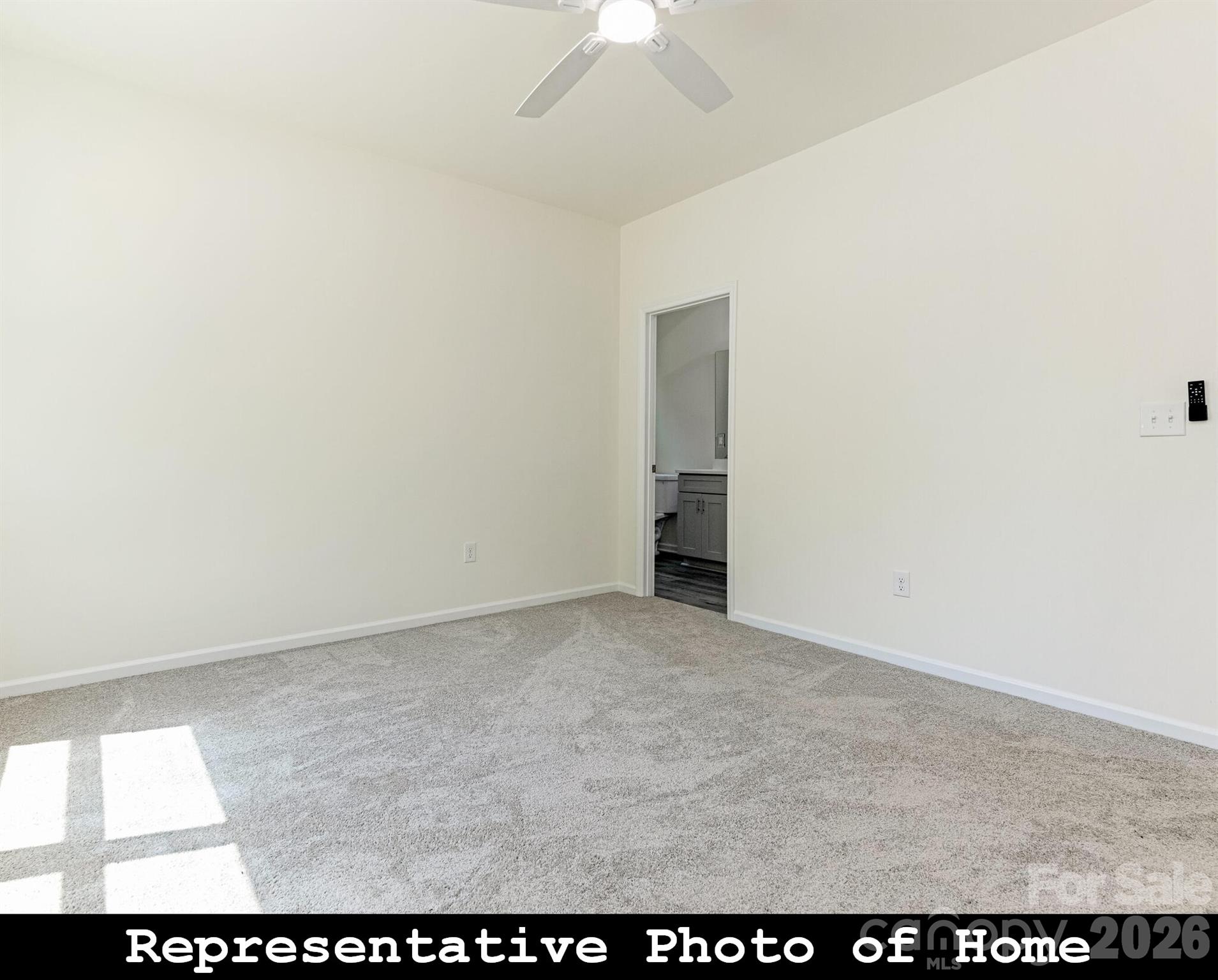 962 S Hoskins Road Property Photo 18