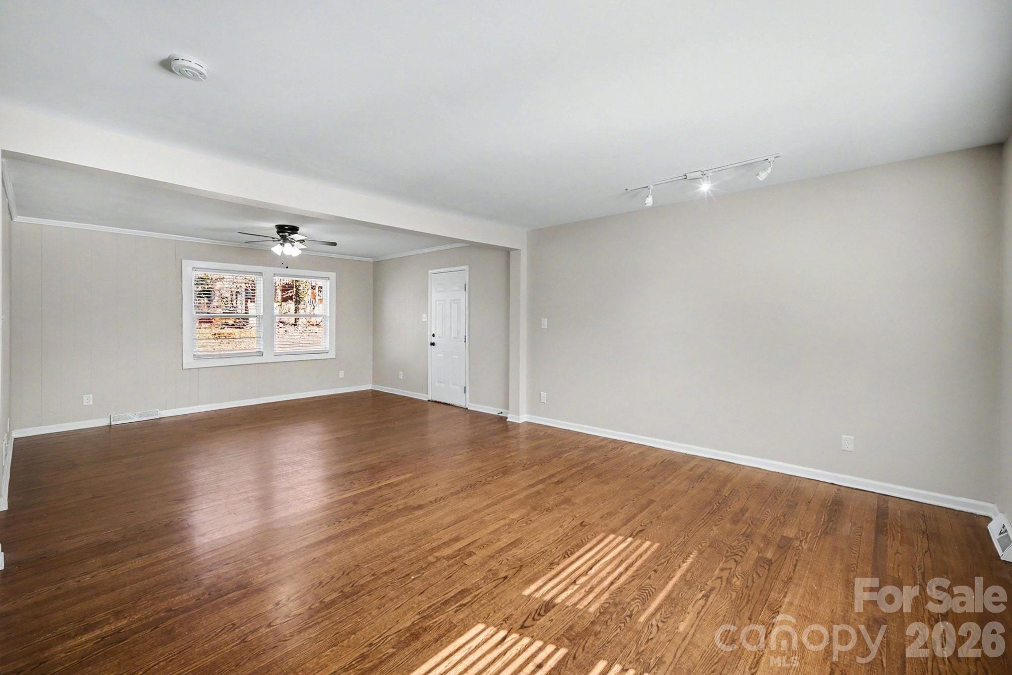 6626 Glenmoor Drive Property Photo 24