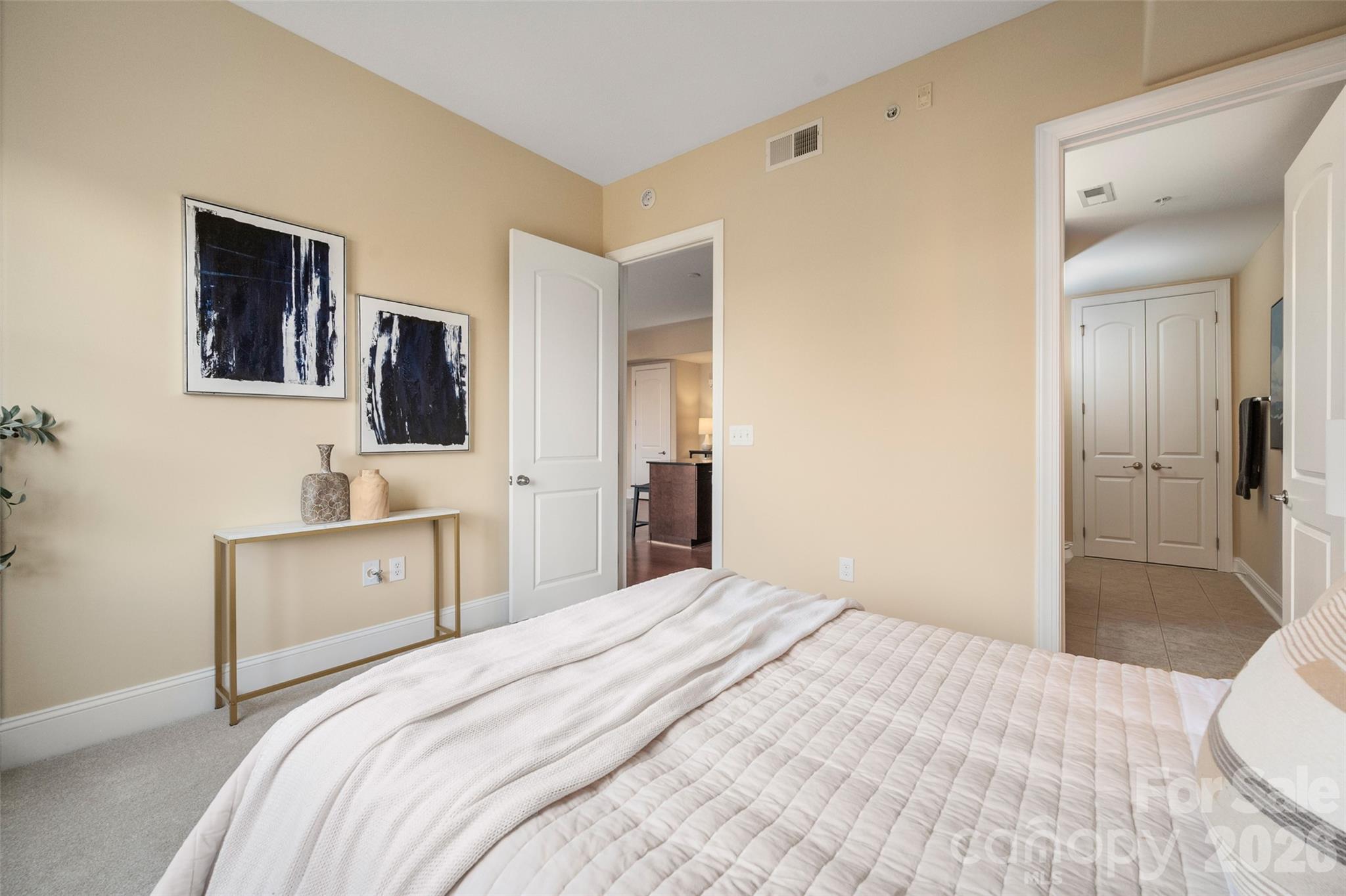 4620 Piedmont Row Drive 415 Property Photo 12