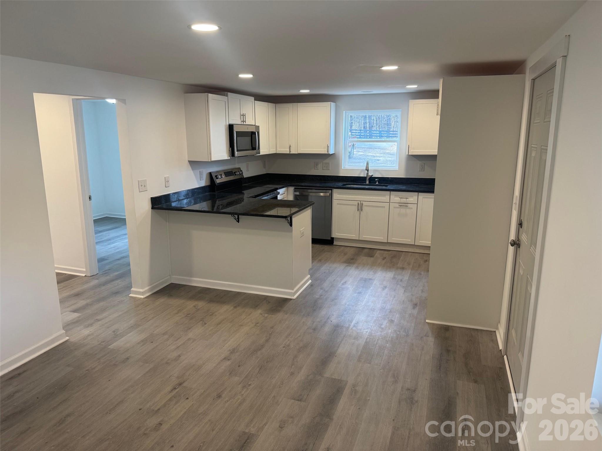 1168 Sutton Spring Road Property Photo 3