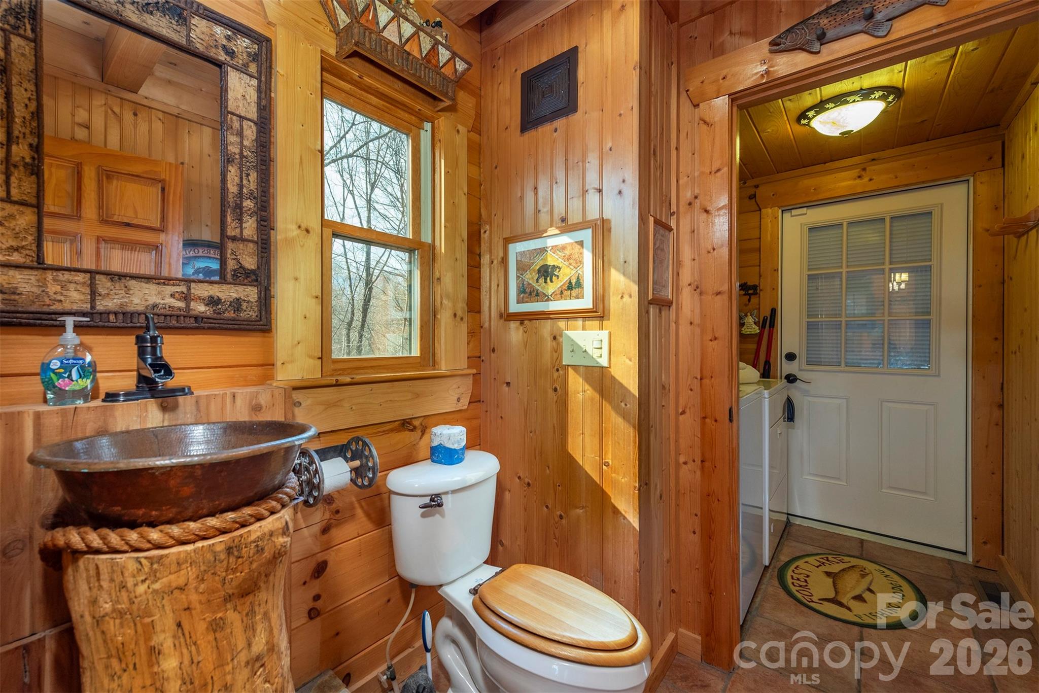 145 Flynn Court Property Photo 16