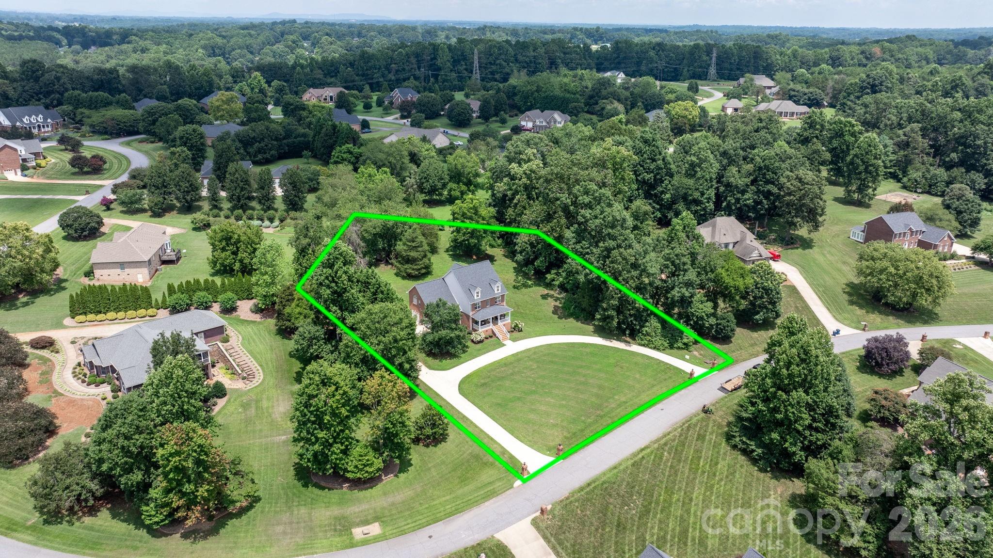 1221 Willow Creek Drive Property Photo 3