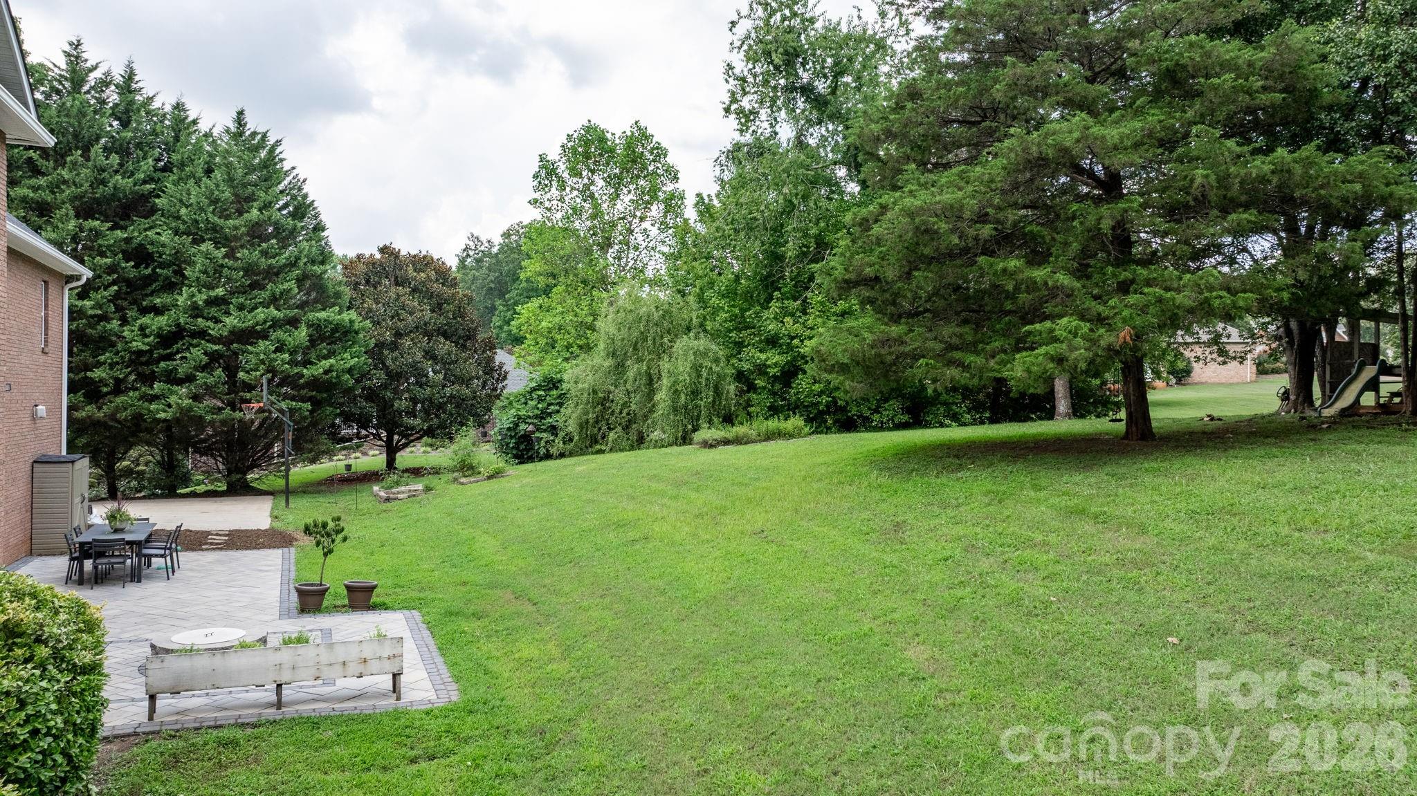 1221 Willow Creek Drive Property Photo 44