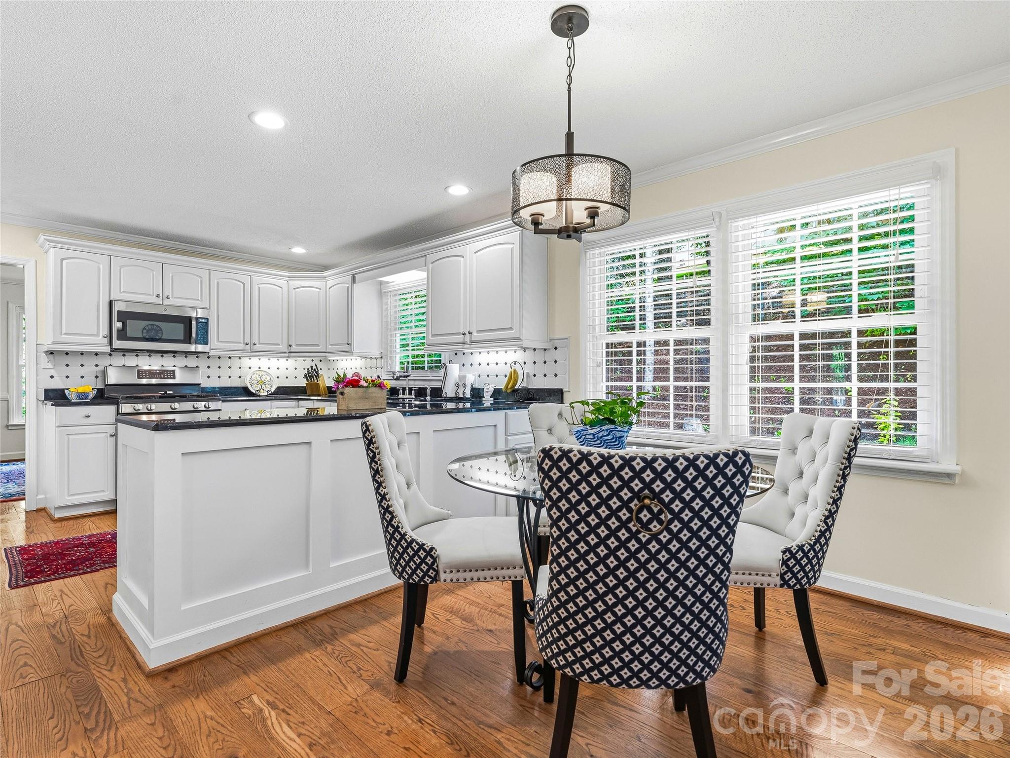 72 Brookwood Road Property Photo 8