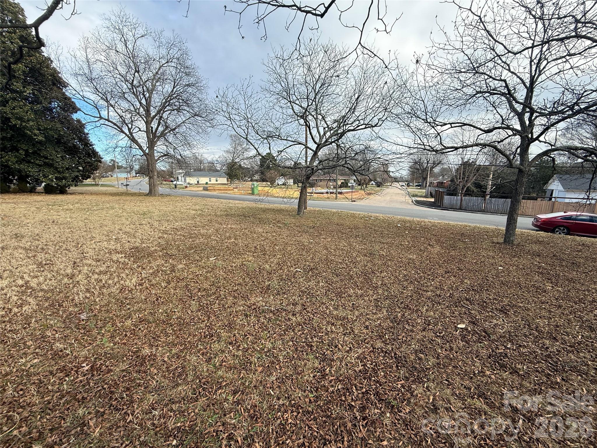 208 S Beaver Street Property Photo 4