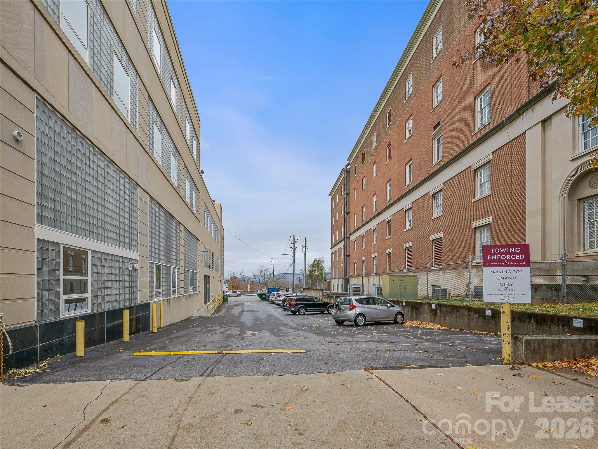 14 Ohenry Avenue 210 Property Photo 47