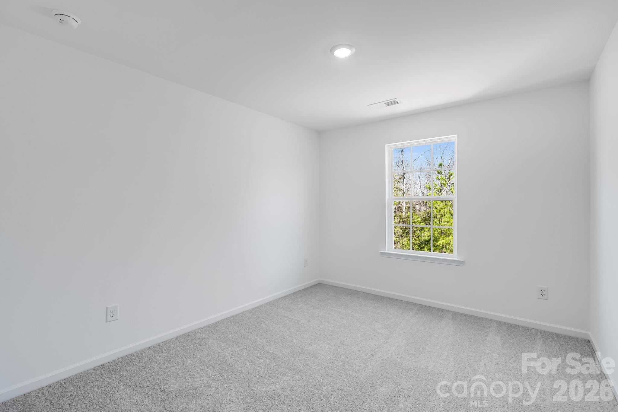 631 Sparano Loop Property Photo 6