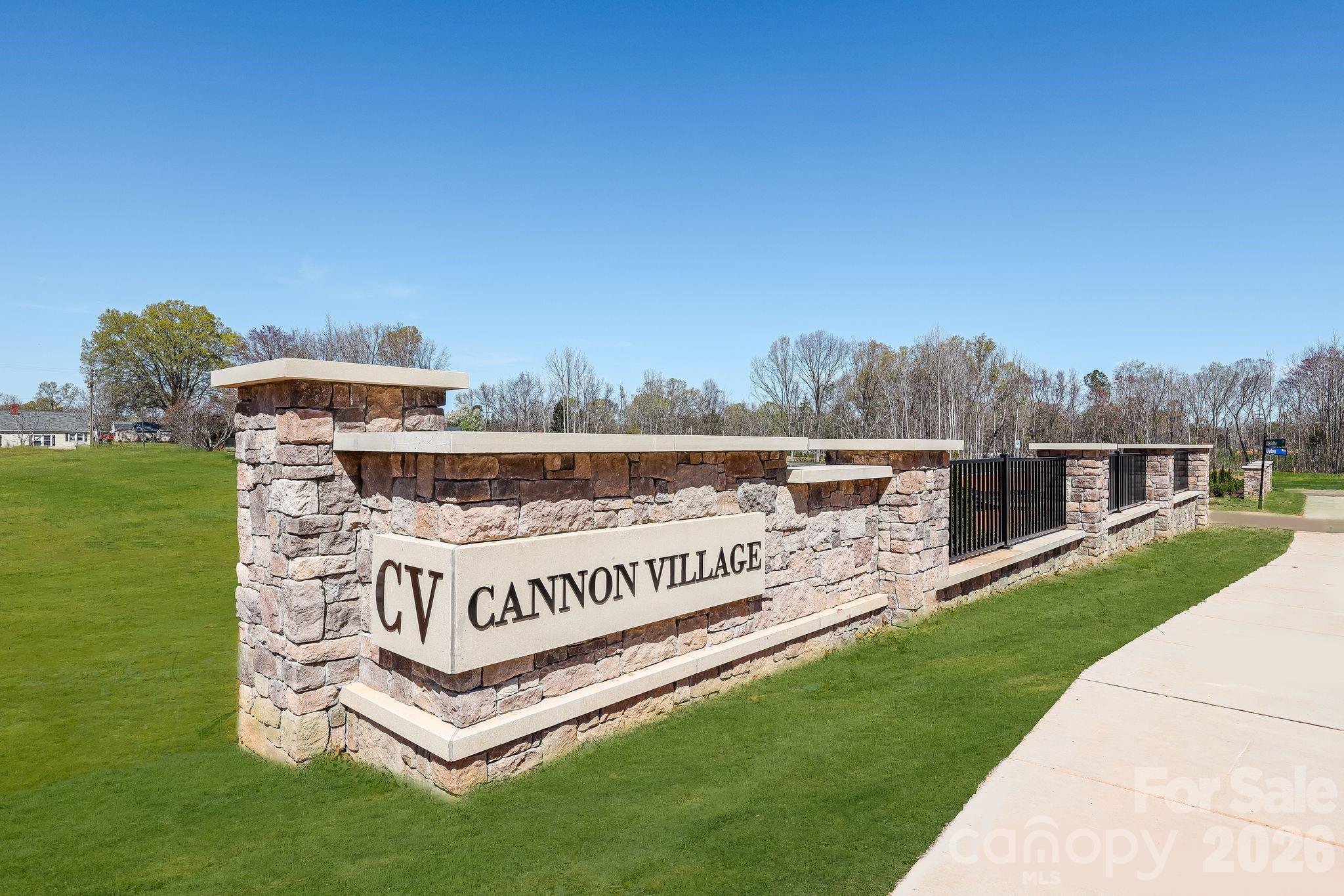 631 Sparano Loop Property Photo 15