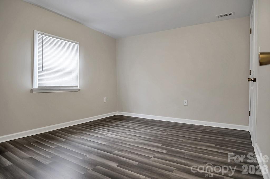 301 Jc Dellinger Road Property Photo 17