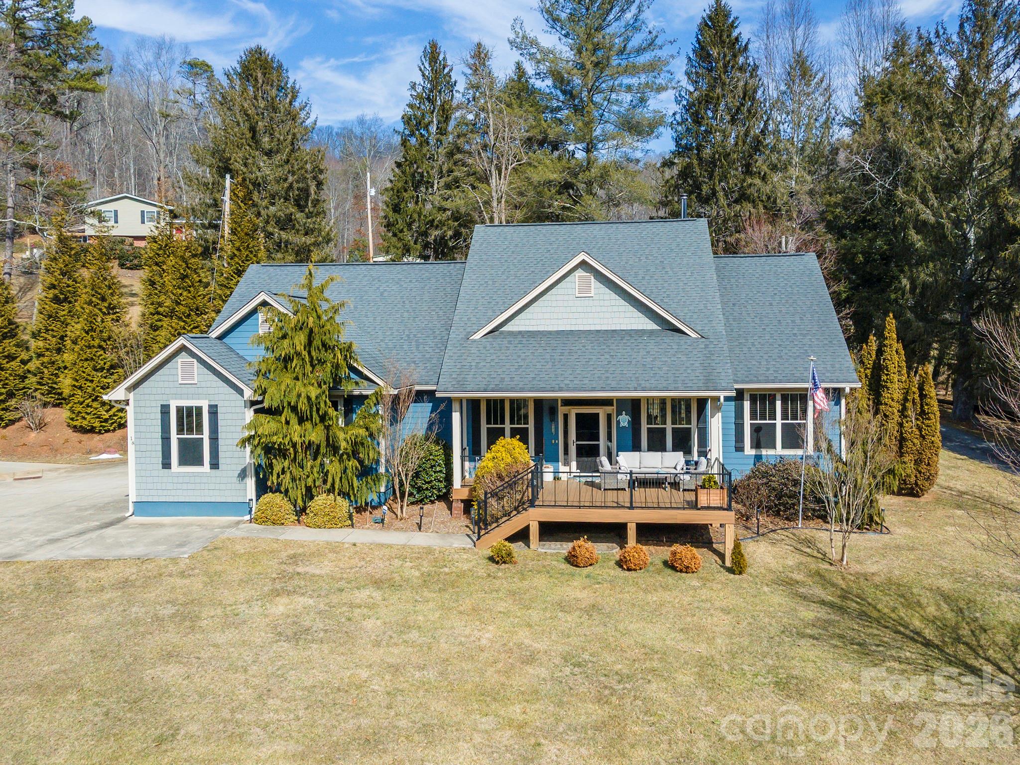 18 Hoye Lane Property Photo 1