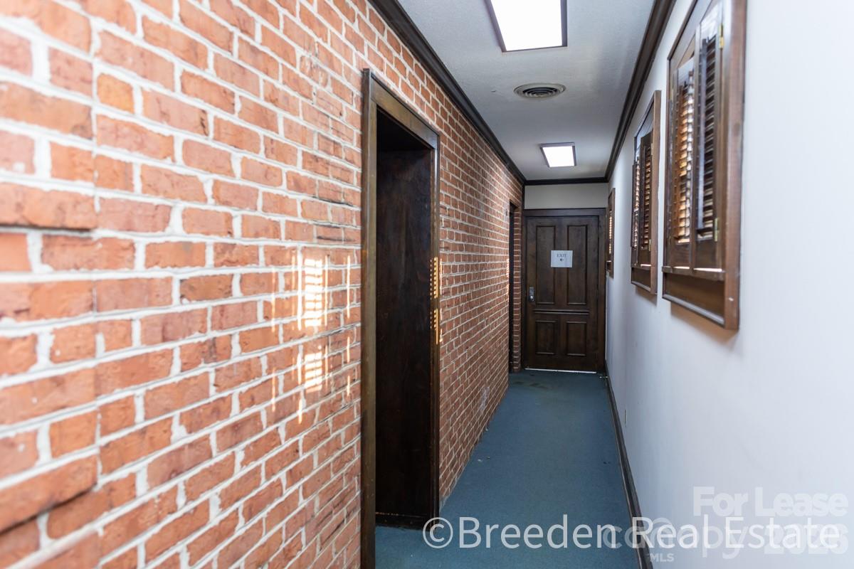 204 E Mcdowell Street A Property Photo 5