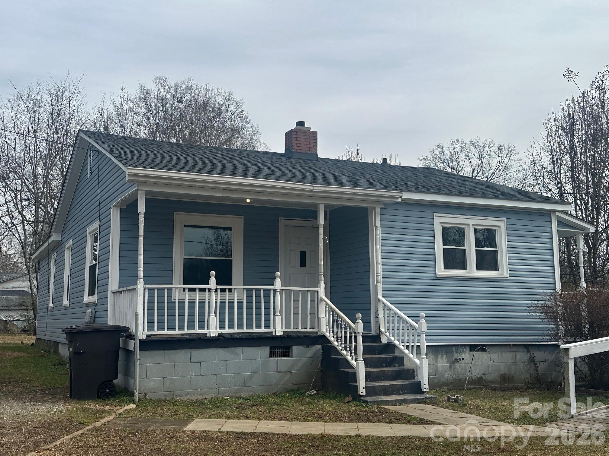 1323 7th Street Property Photo 1