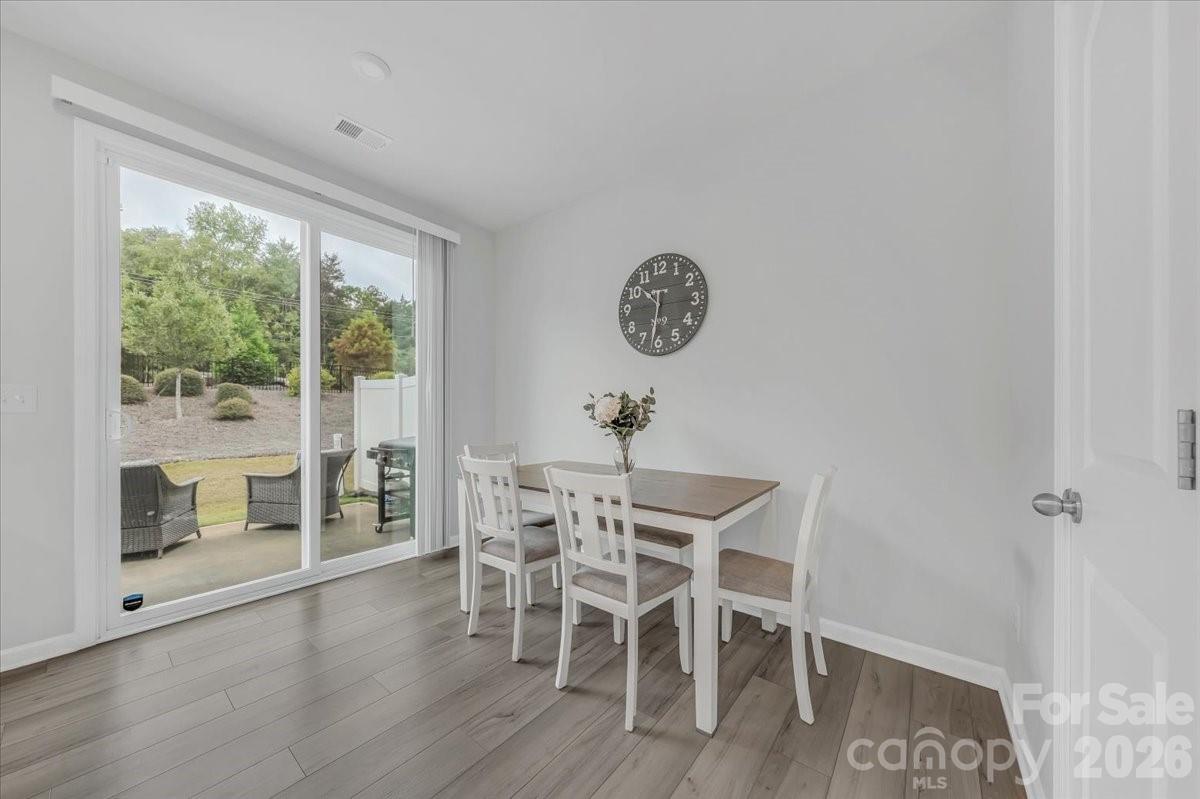 11310 Bartrams Way Property Photo 15
