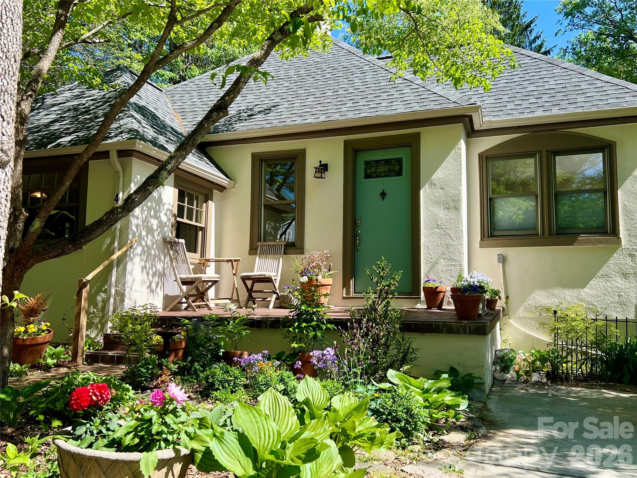 4 Duke Street Property Photo 1