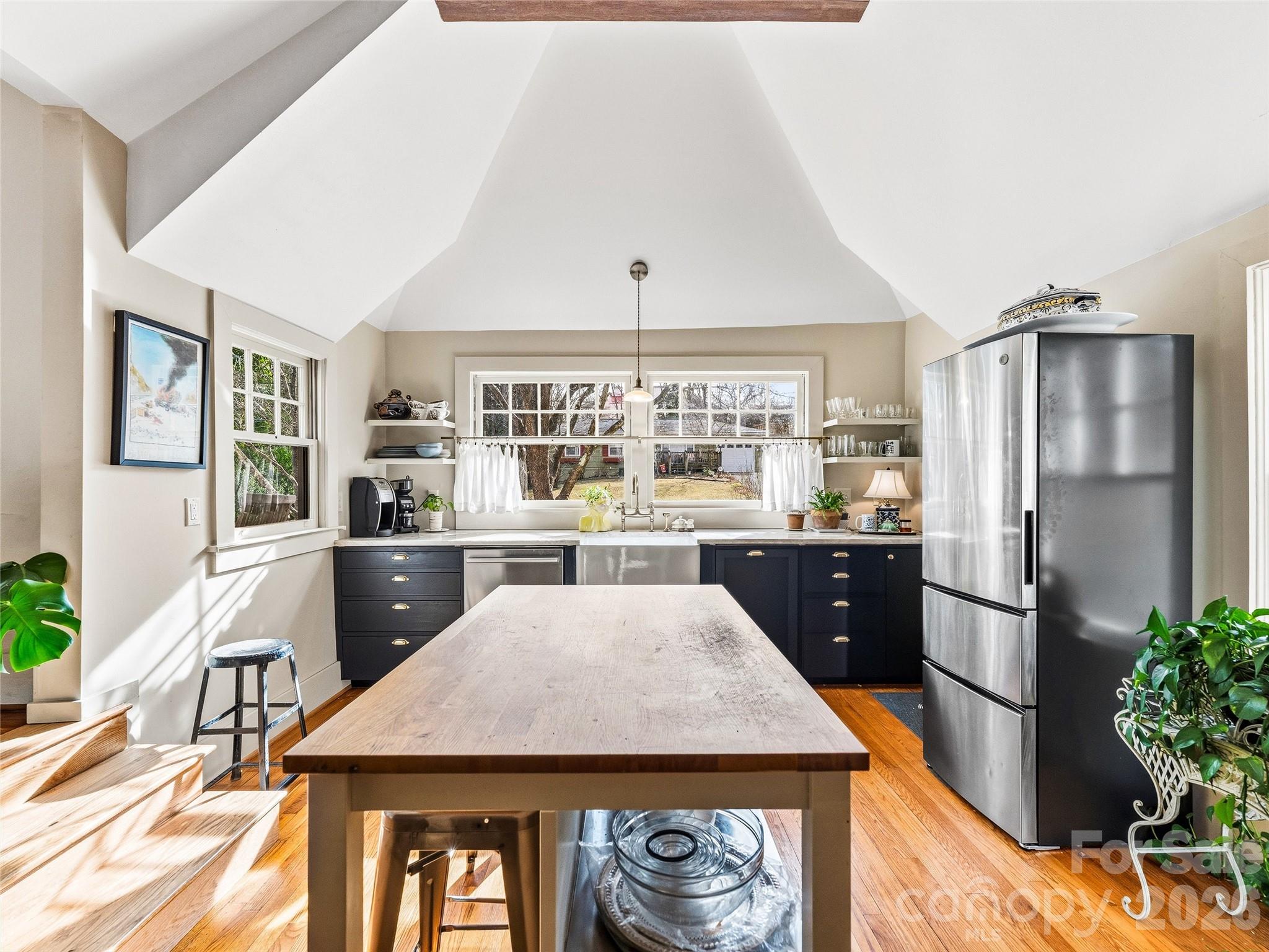 4 Duke Street Property Photo 11