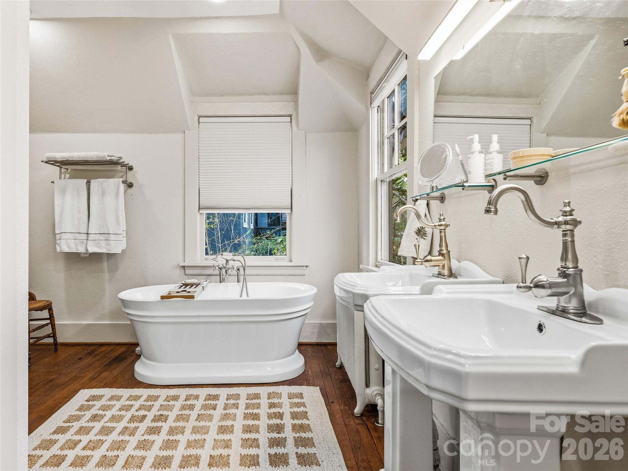 4 Duke Street Property Photo 24